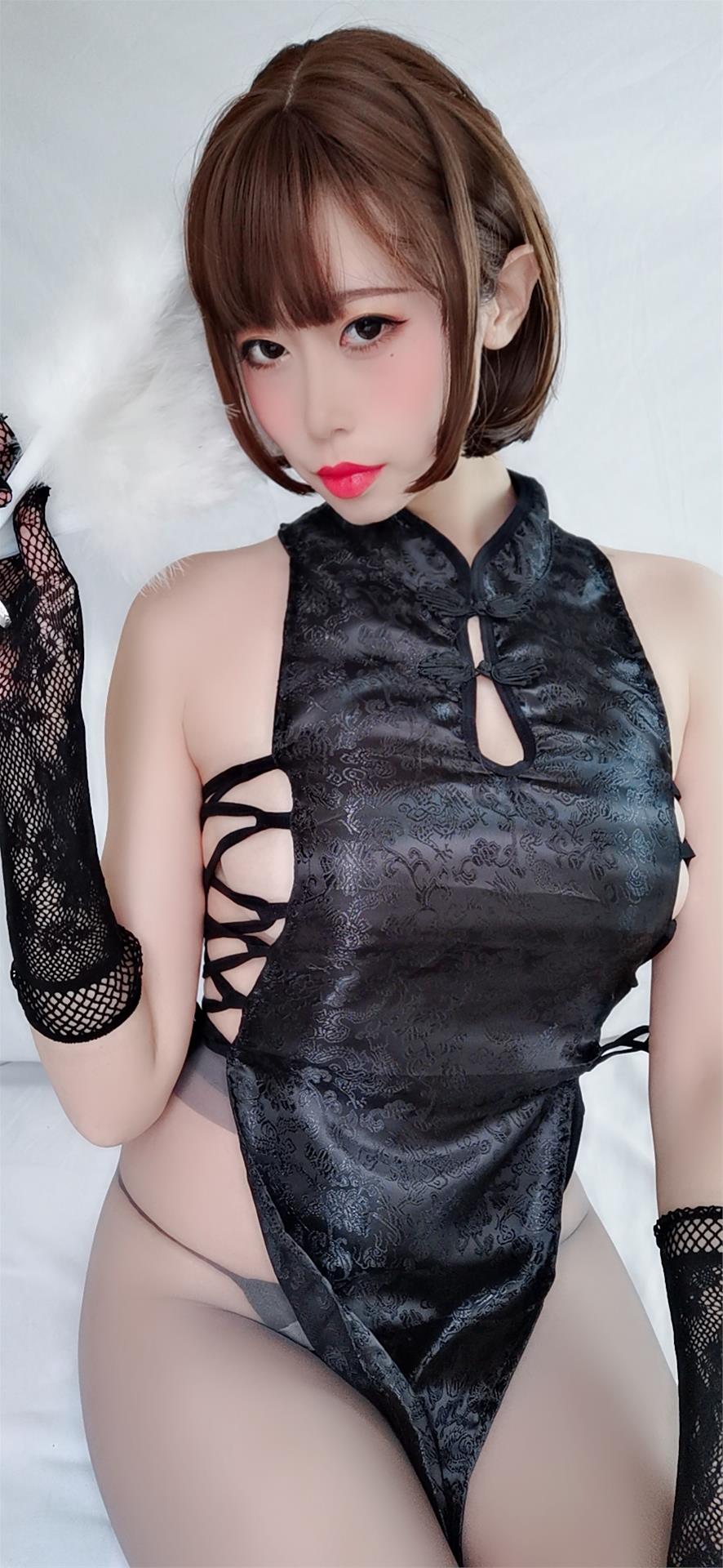 奈汐酱nice 8号本 梦魇 [56P4V-125MB]