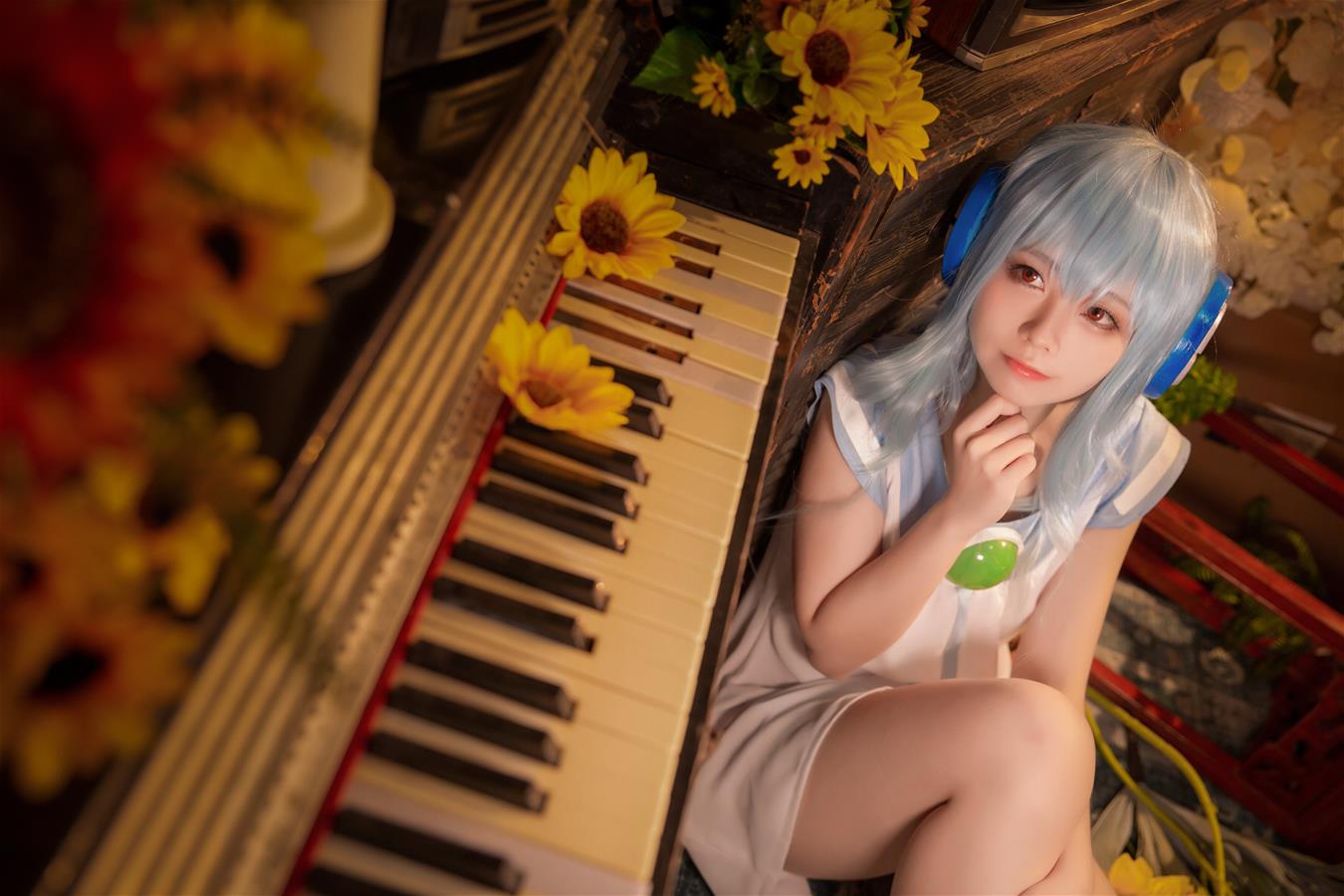 G44不会受伤 八音盒 [12P-164MB]