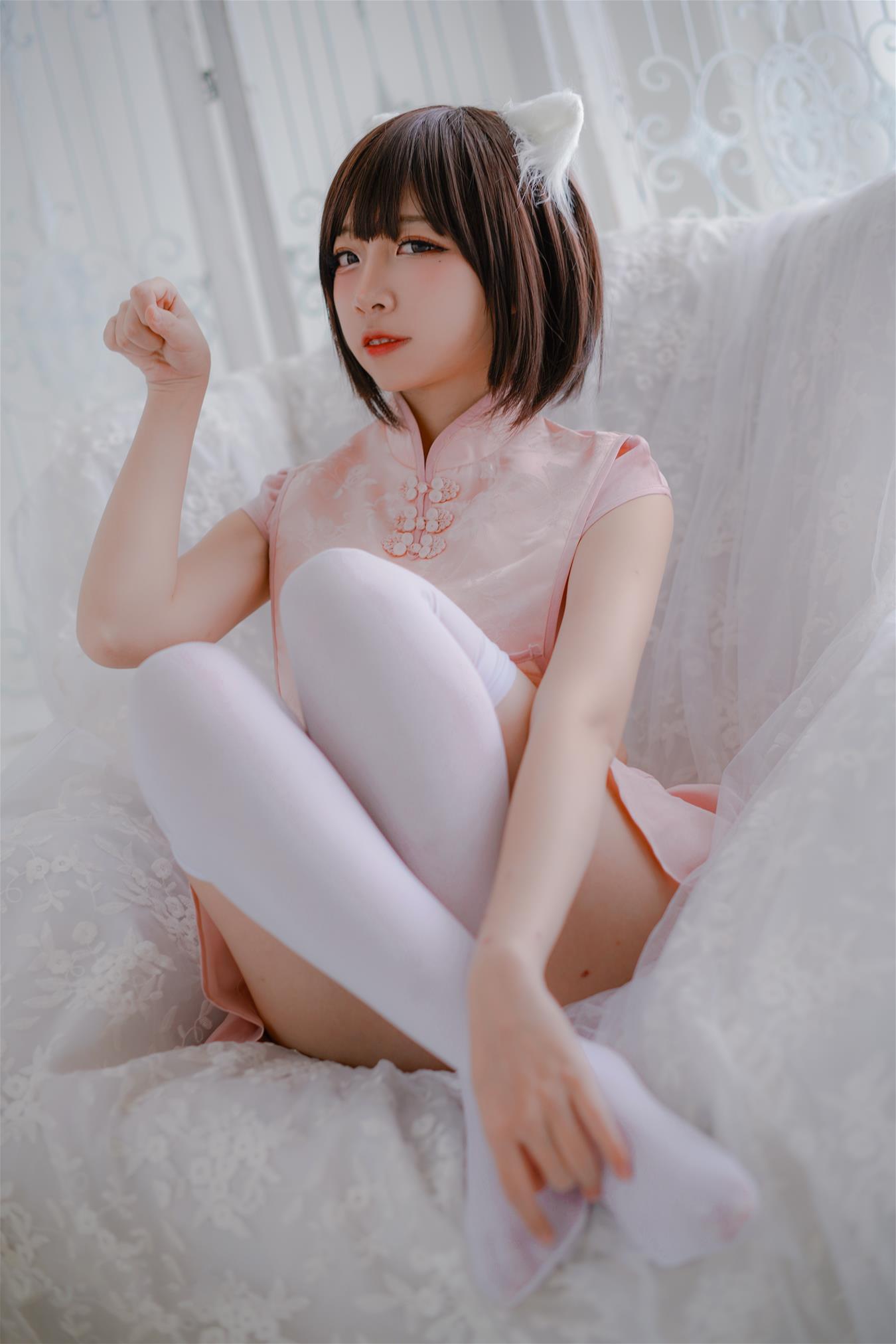 二佐 粉旗袍和黑三本 [40P-337MB]