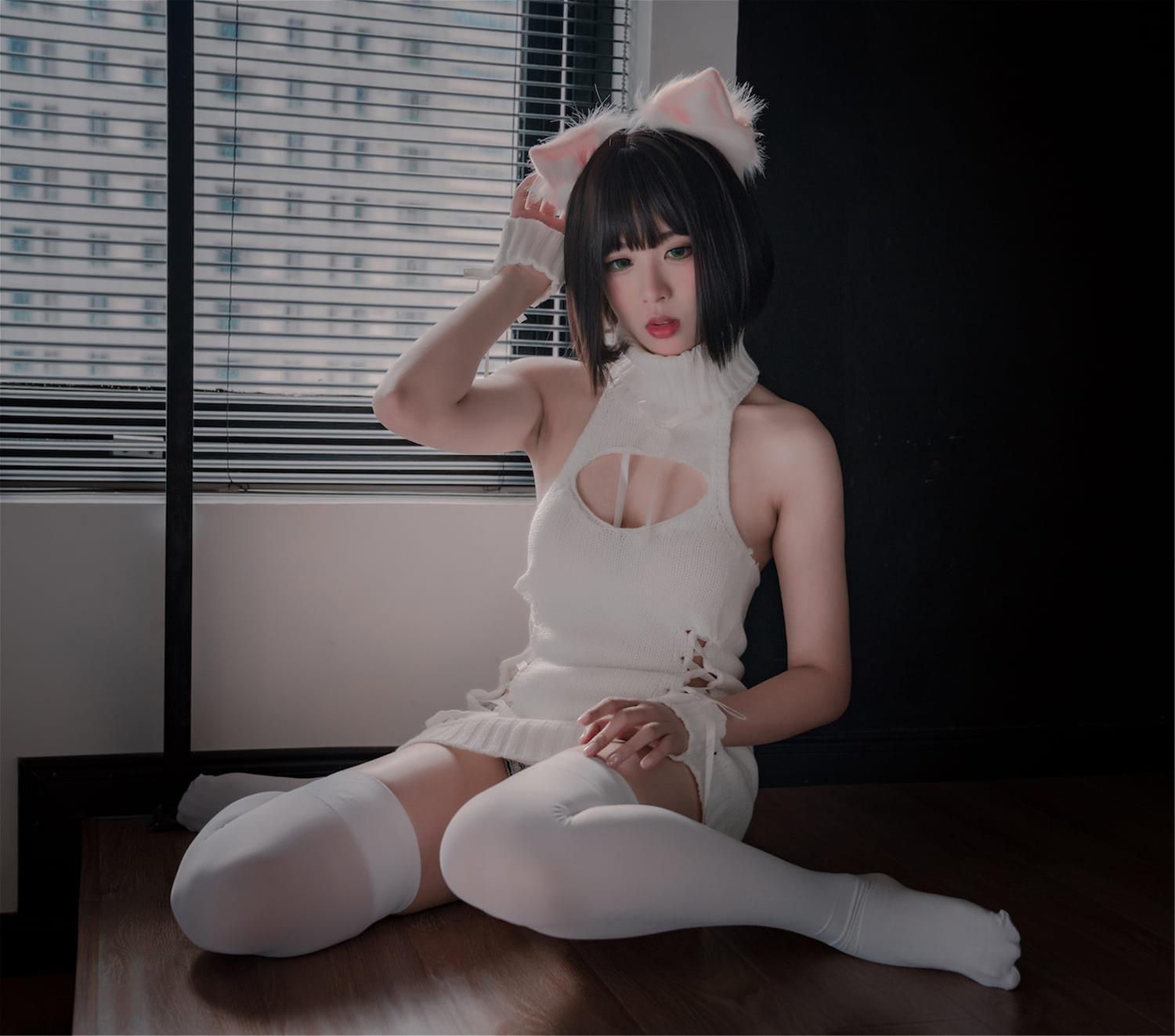 轩萧学姐 猫爪袜 [40P-118MB]