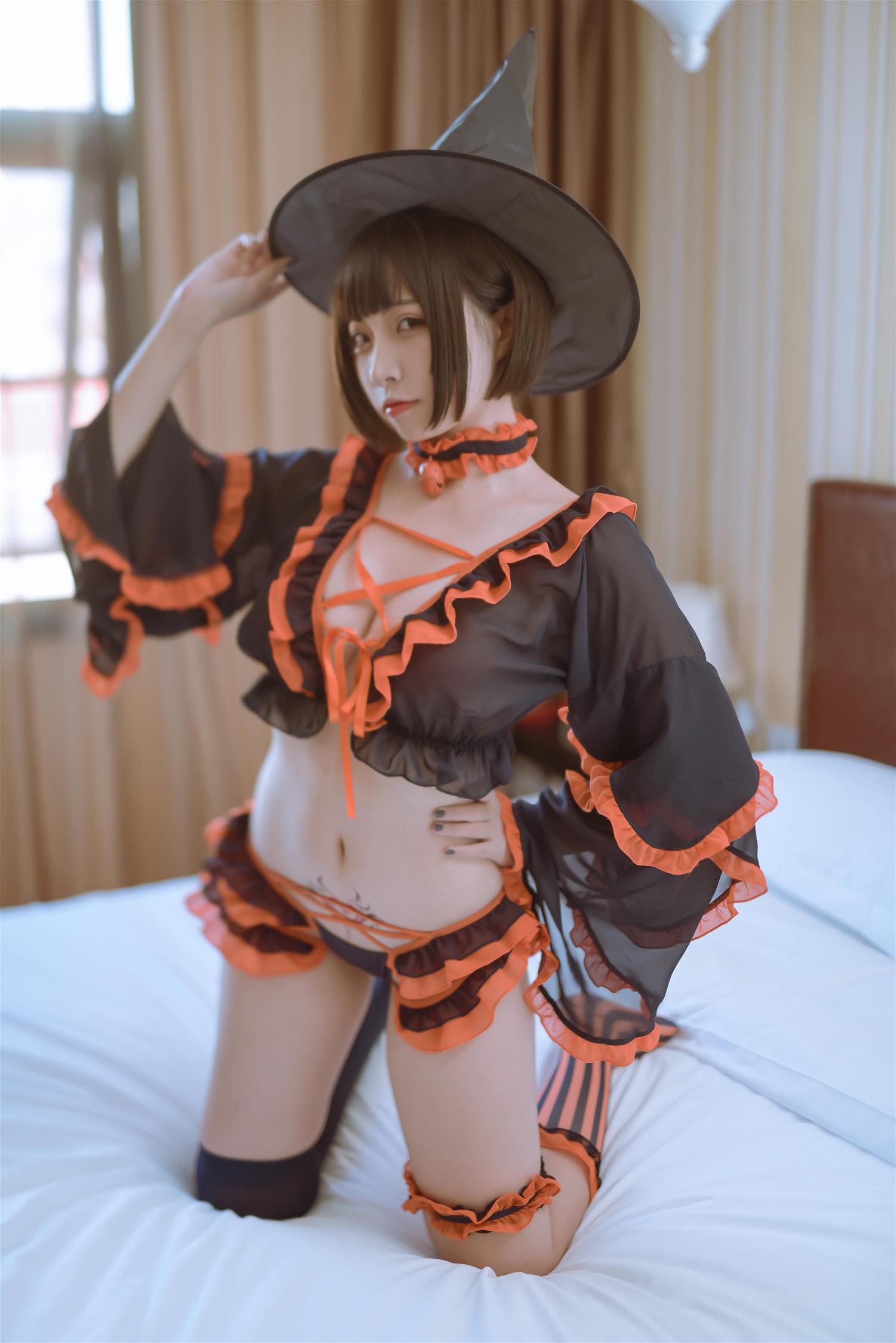 二佐 私房万圣节 [46P-312MB]