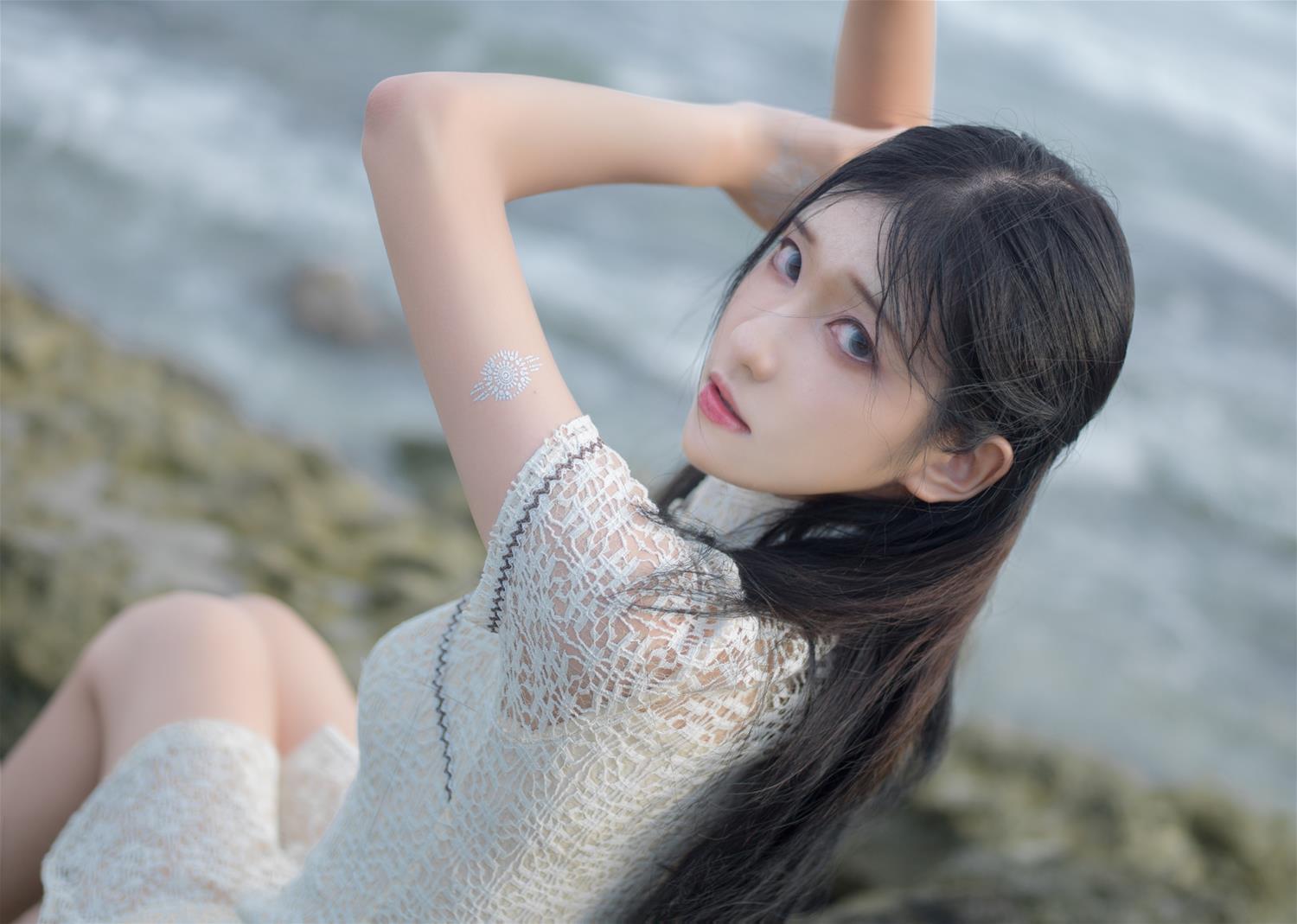 南桃Momoko 白旗袍 [11P-26MB]