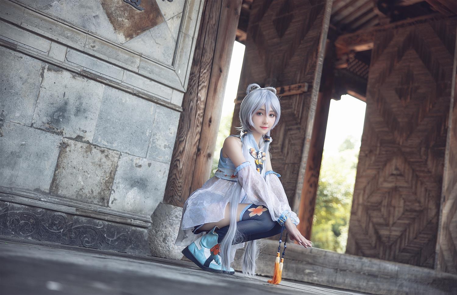 南桃Momoko 洛天依花语嫣然 [10P-17MB]