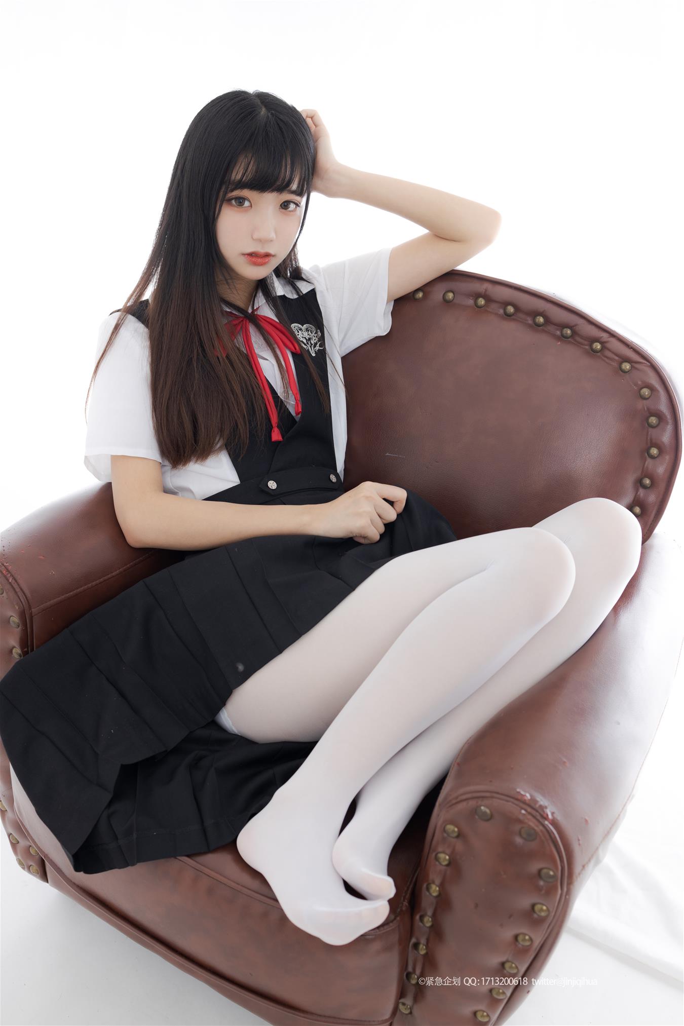 紧急企划 NO.011 一只喵喵梓 [108P1V-1.42GB]