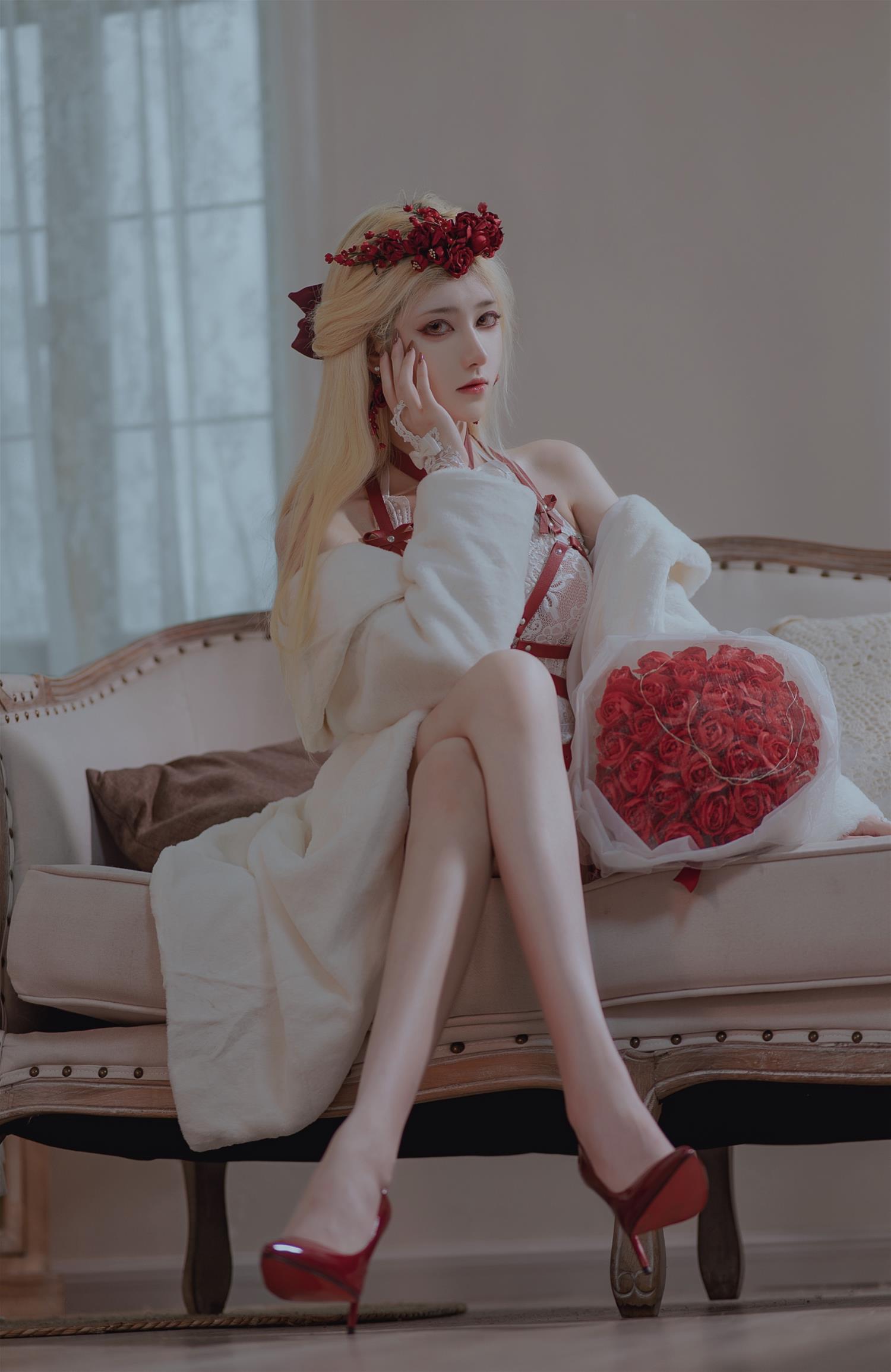 南桃Momoko 玫瑰内衣 [26P-68MB]