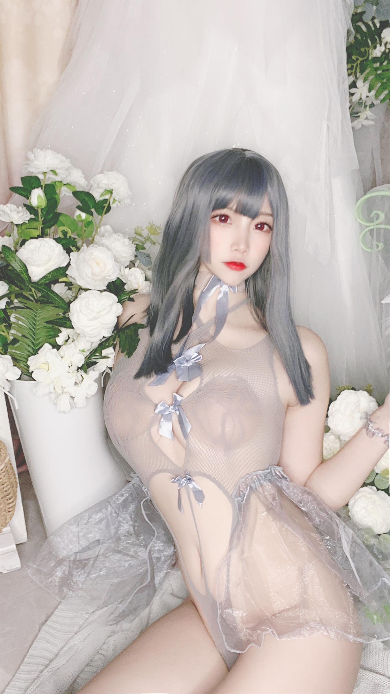 二佐 私房自拍蓝色网状比基尼 [38P-133MB]