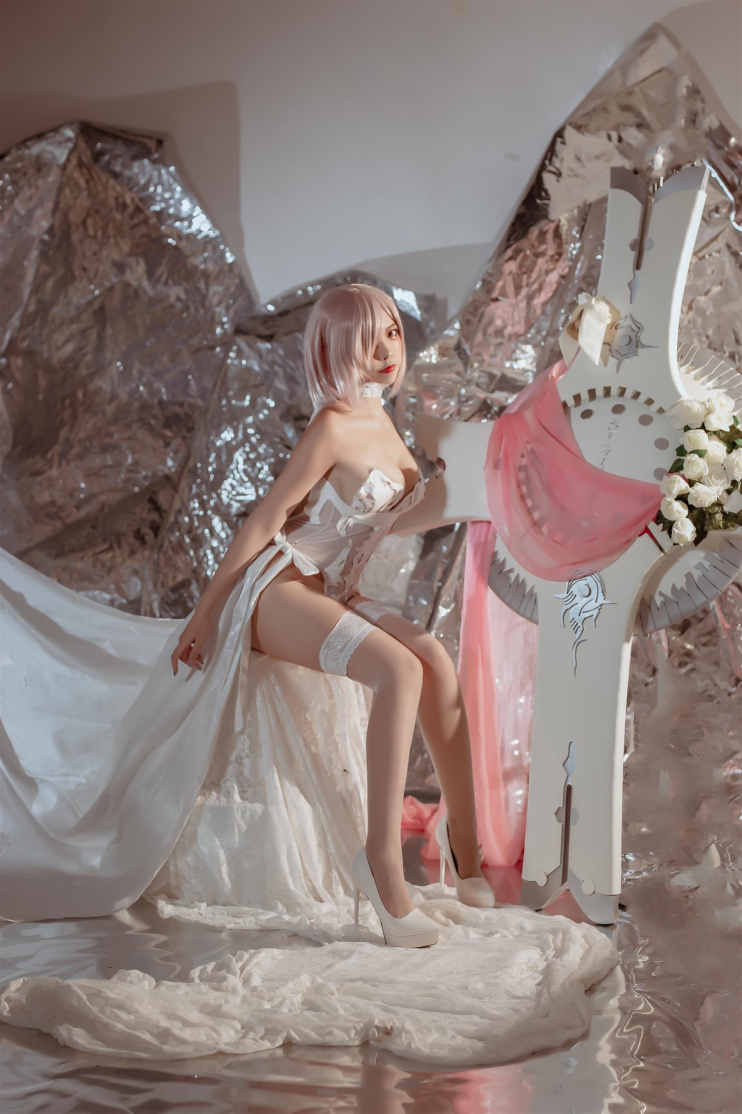 二佐 玛修婚纱 [42P-653MB]