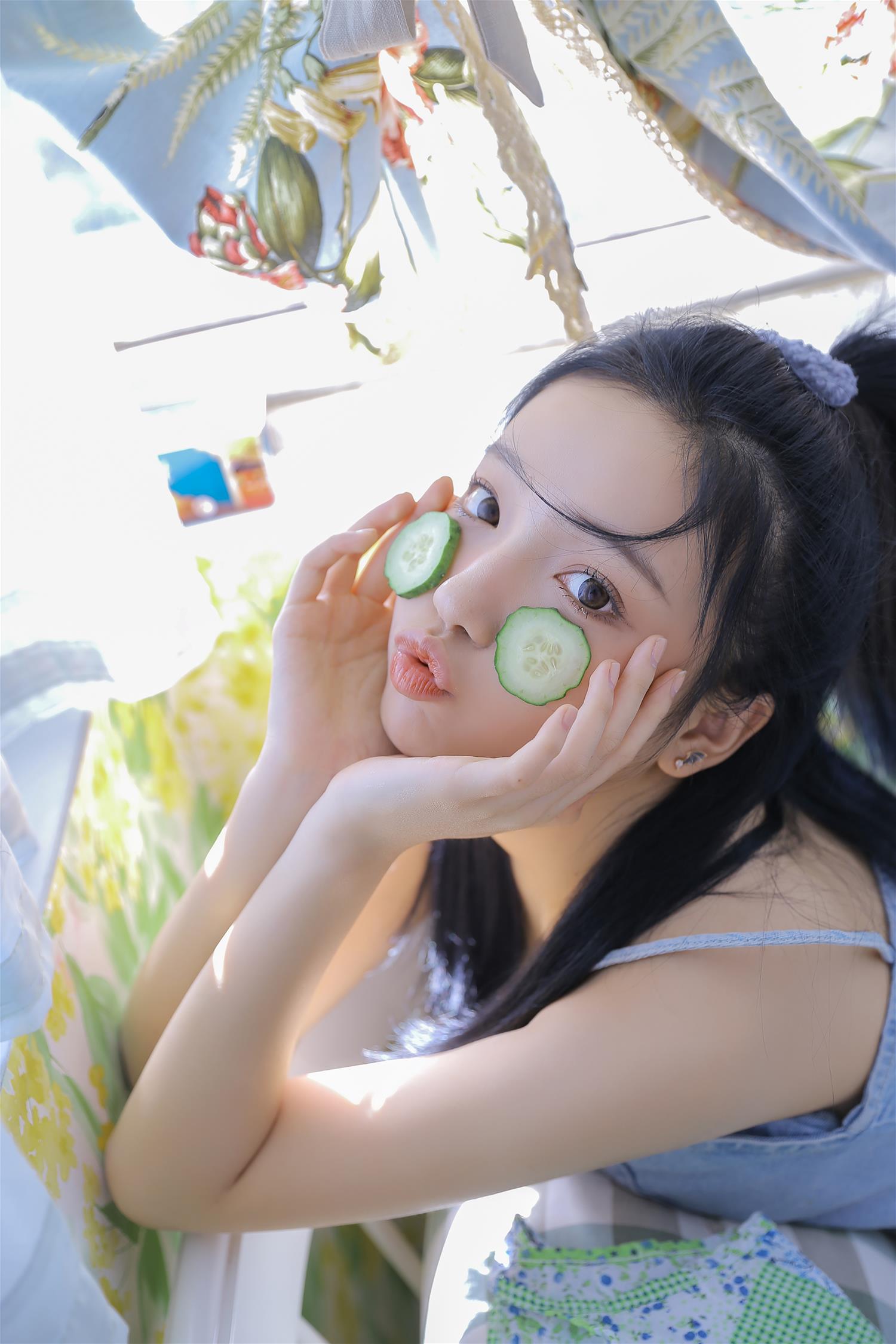 兮嘻嘻 夏の光合体 [24P-90MB]