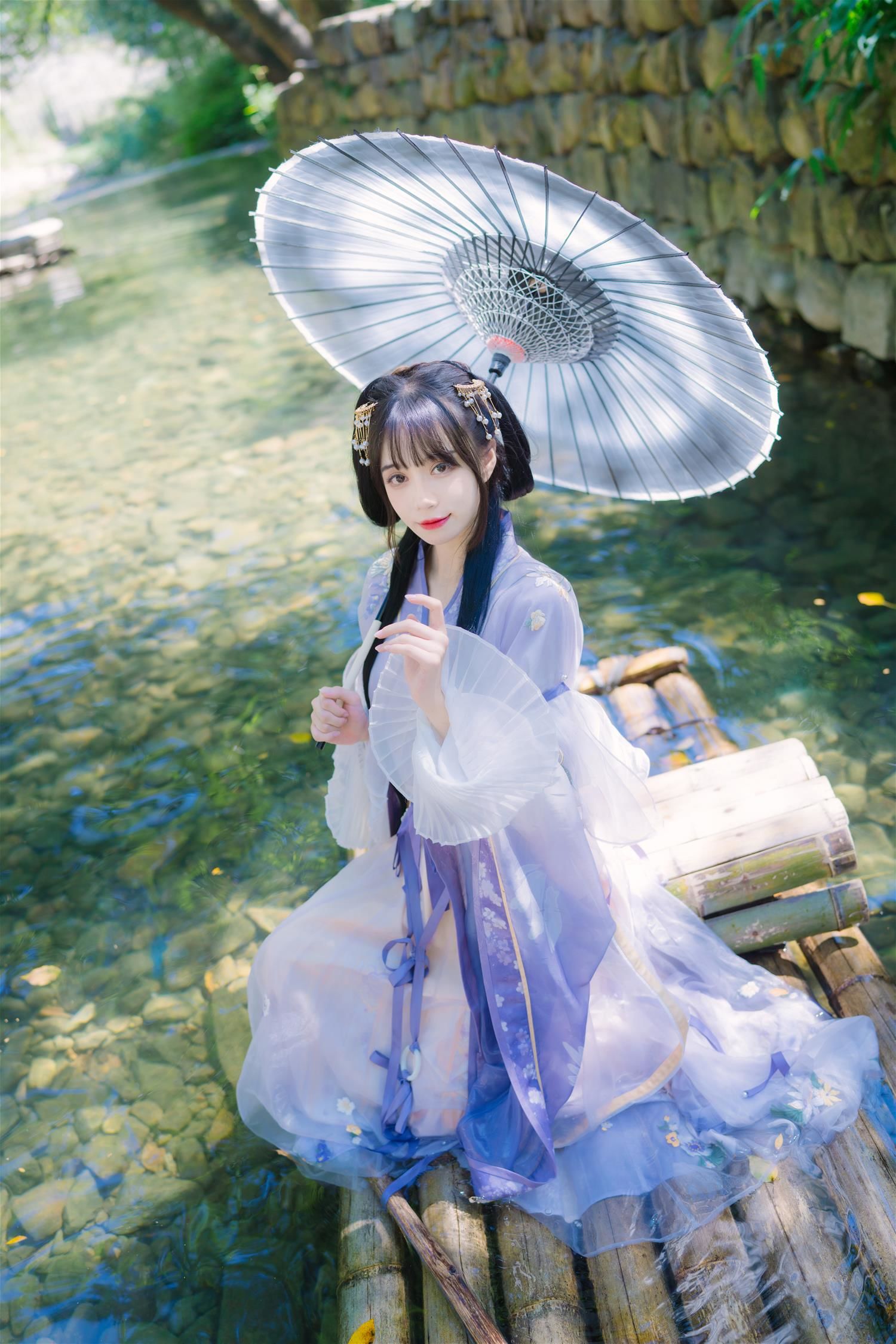 贰加六 泛舟溪上 [35P-358MB]