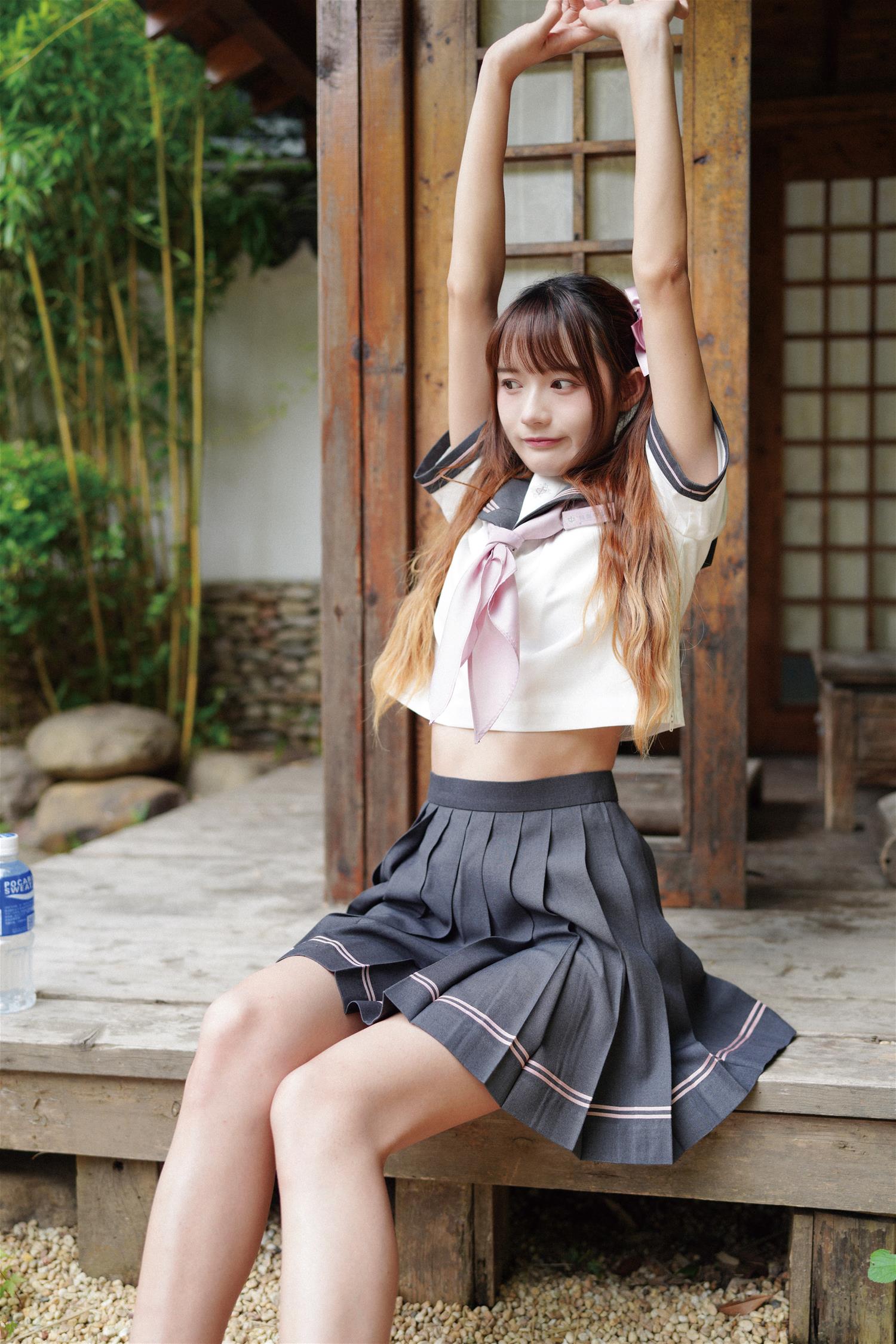 兔子zzz 夏天的甜 [25P-147MB]