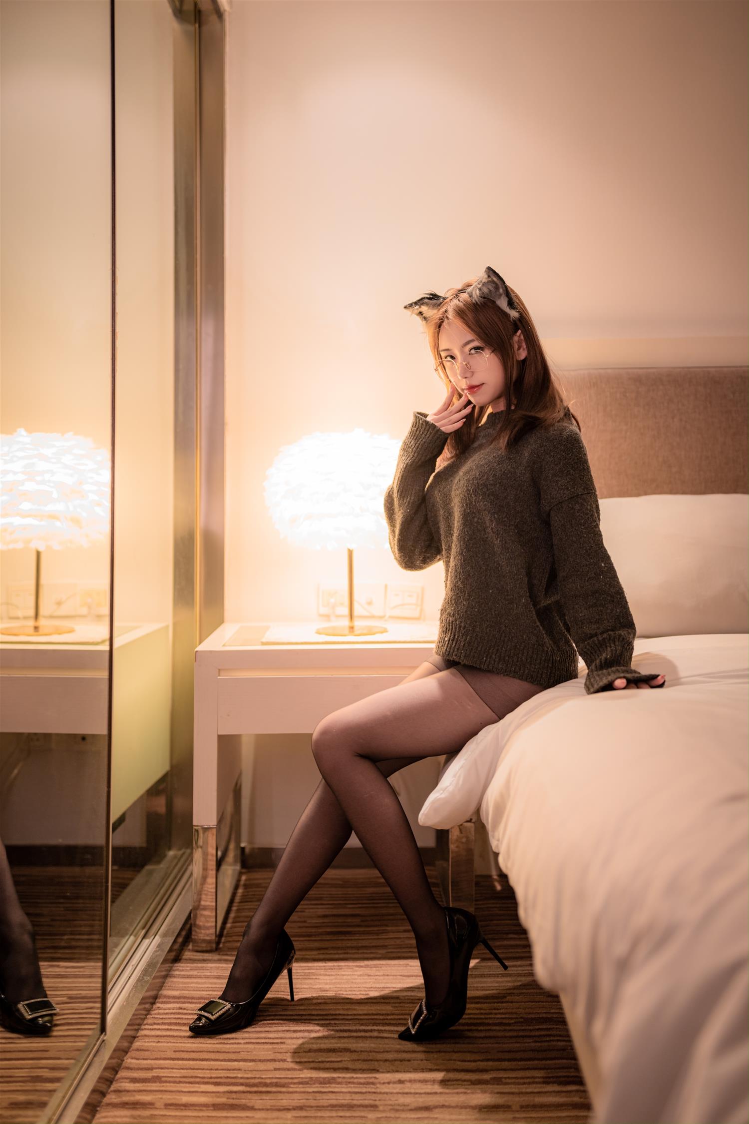 一北亦北 眼镜娘黑丝 [27P1V-608MB]