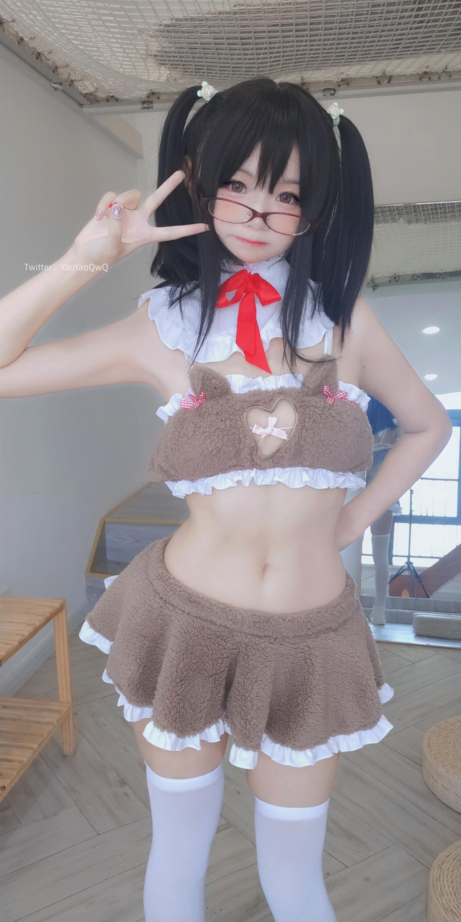 摇摇乐yoyo fantia 11月会员福利 [205P-998MB]