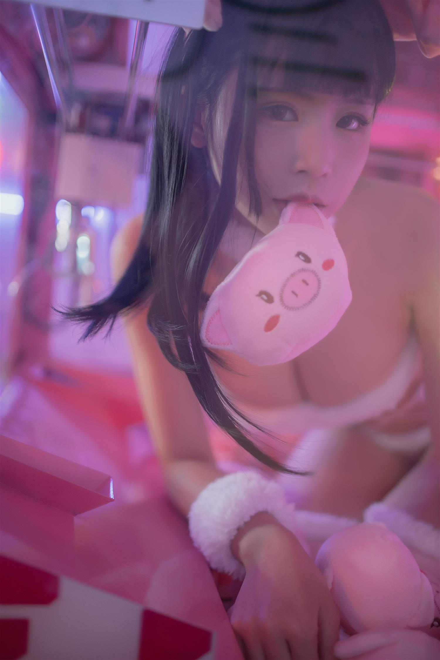 爱老师_PhD 2018新年猪猪 [20P-175MB]