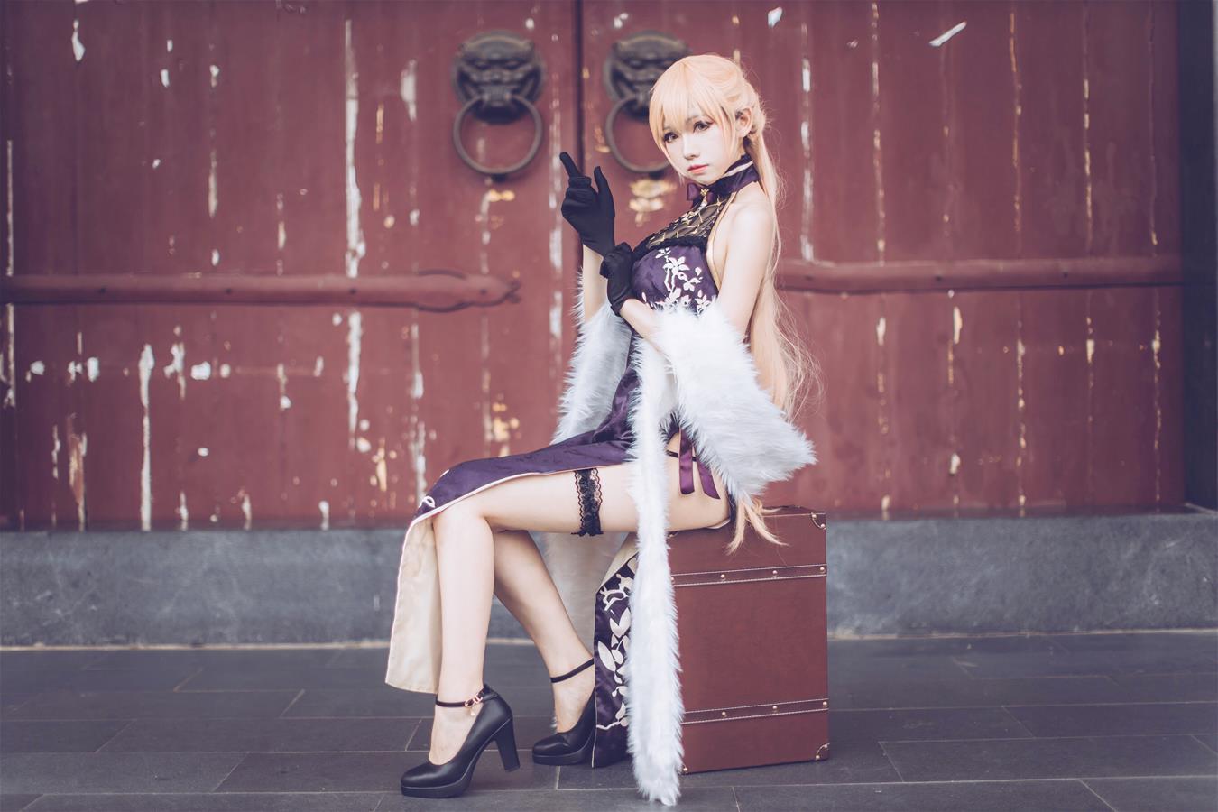 Coser衣衣 少女前线紫雨心 [14P-25MB]