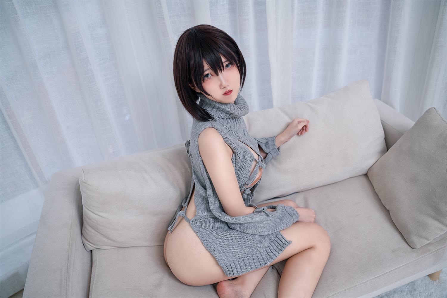 阿薰kaOri 露背毛衣 [20P-105MB]