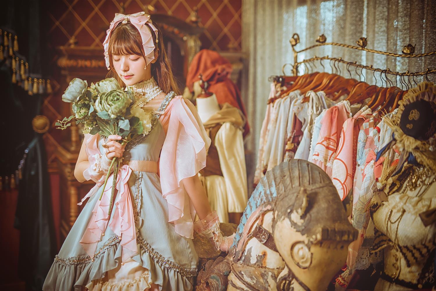 陆卿卿kyokyo Lo娘 [14P-49MB]