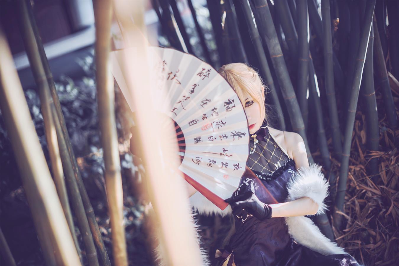 Coser衣衣 少女前线紫雨心 [14P-25MB]