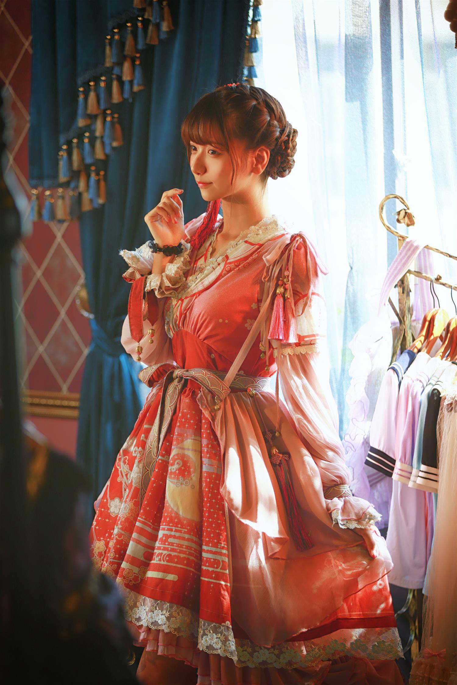 陆卿卿kyokyo Lo娘 [14P-49MB]