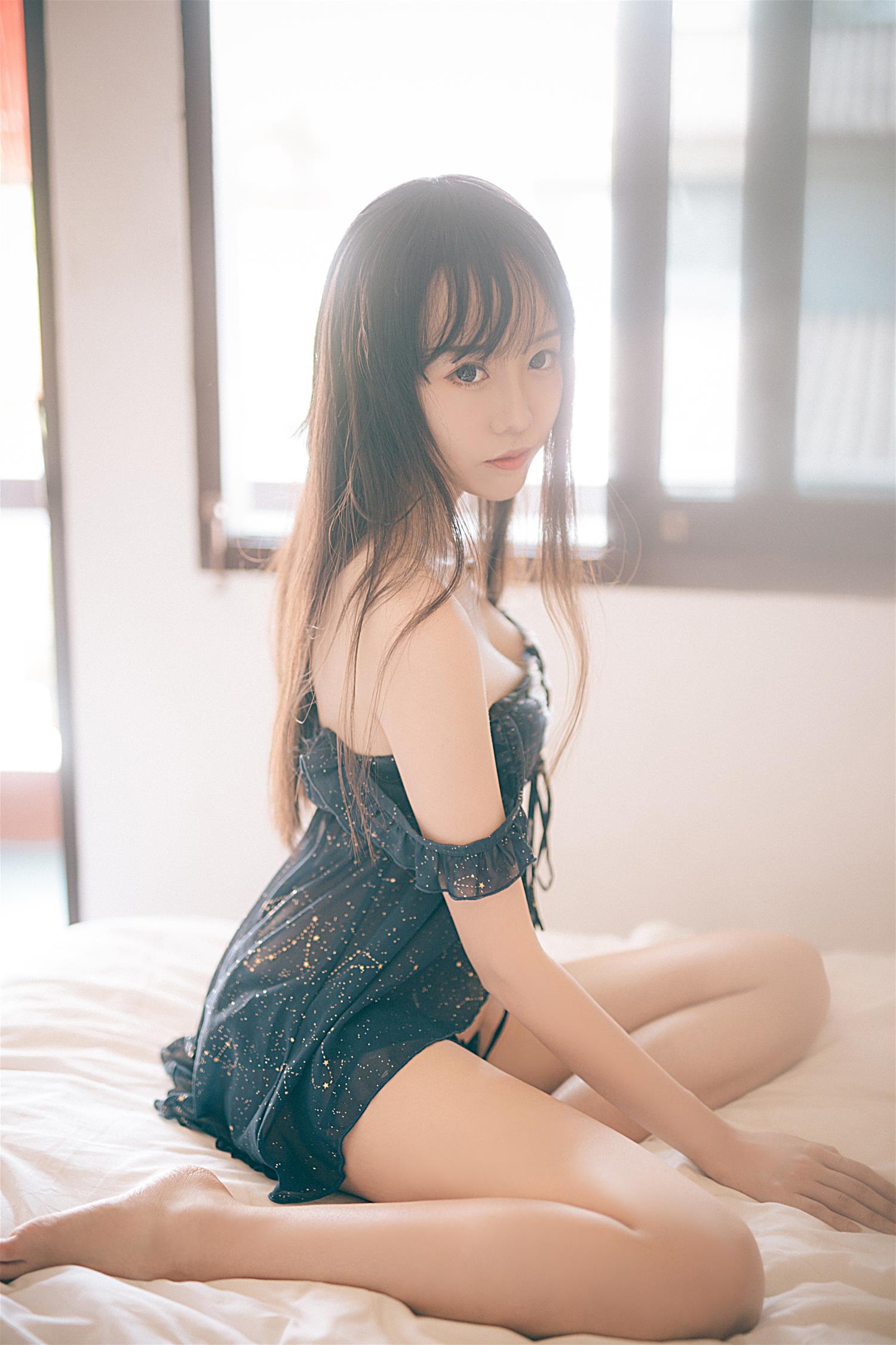 采妮 泳装写真 [49P-636MB]