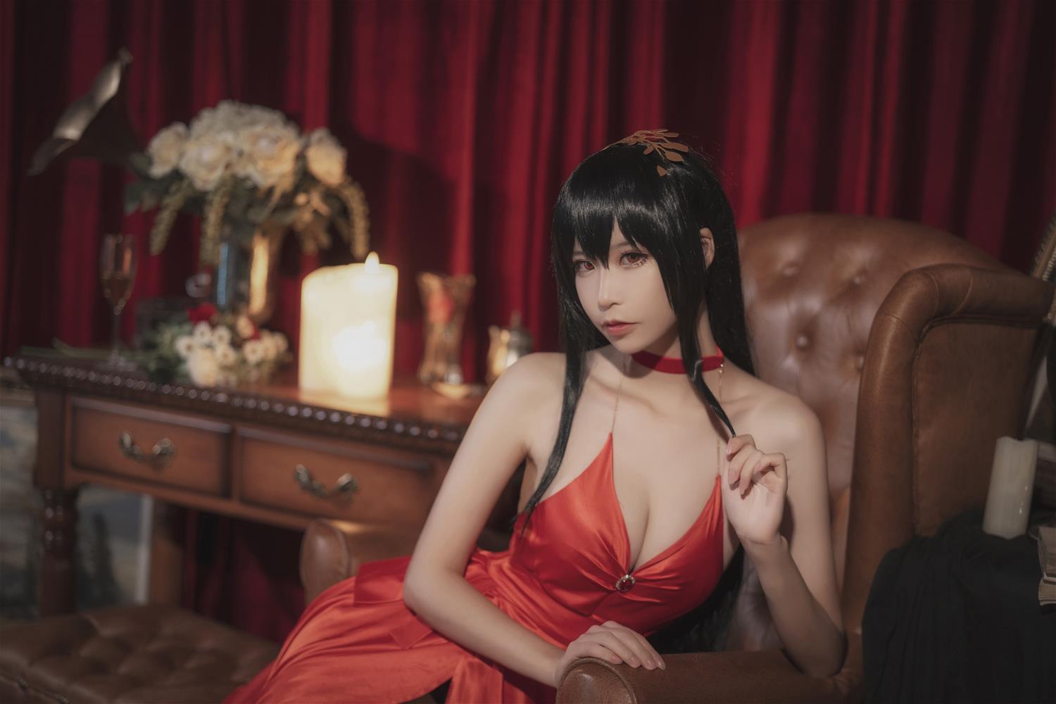 爱老师_PhD 碧蓝航线 大凤 毒苹果礼服 [6P-50MB]