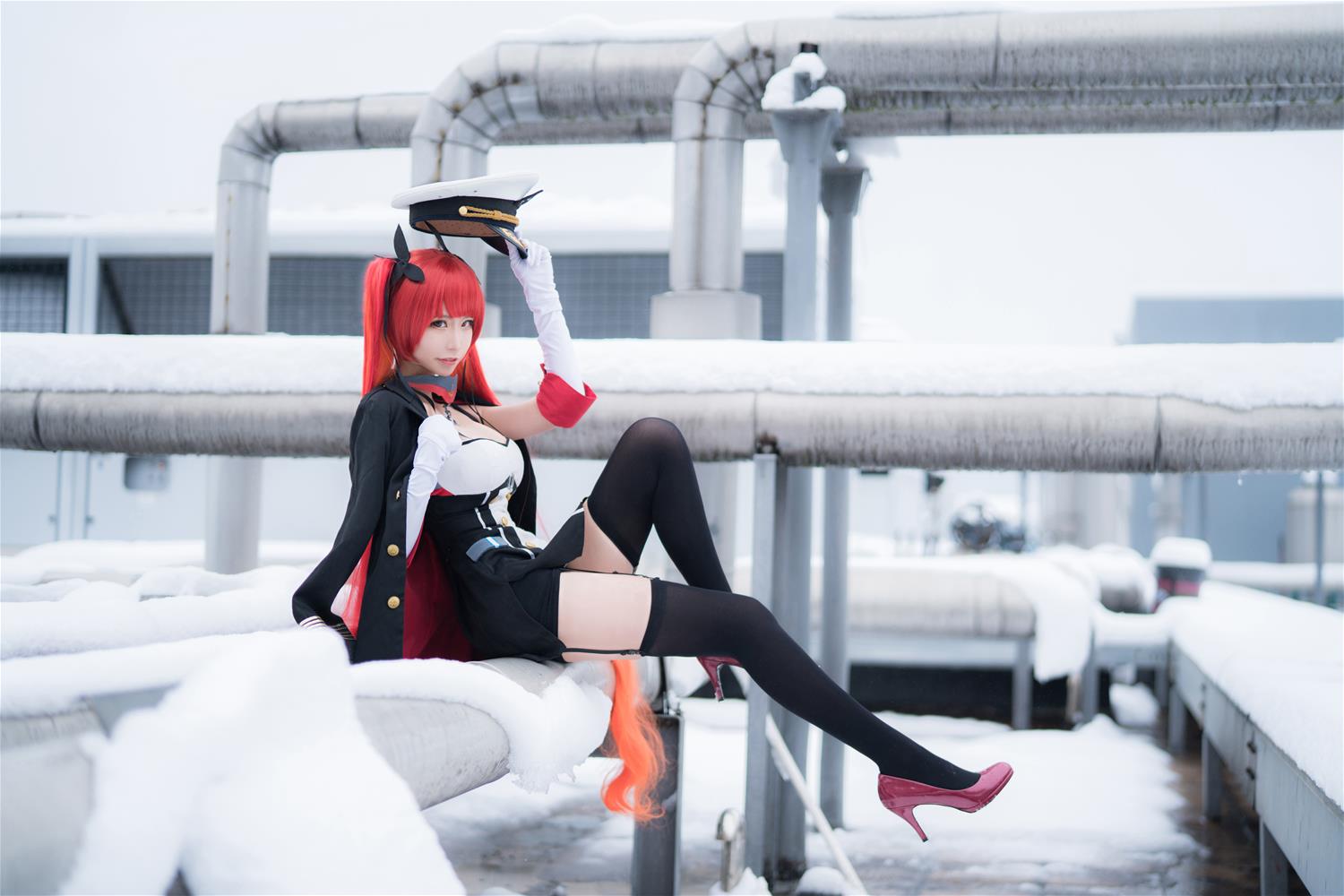 爱老师_PhD 碧蓝航线 火奴鲁鲁 [9P-70MB]