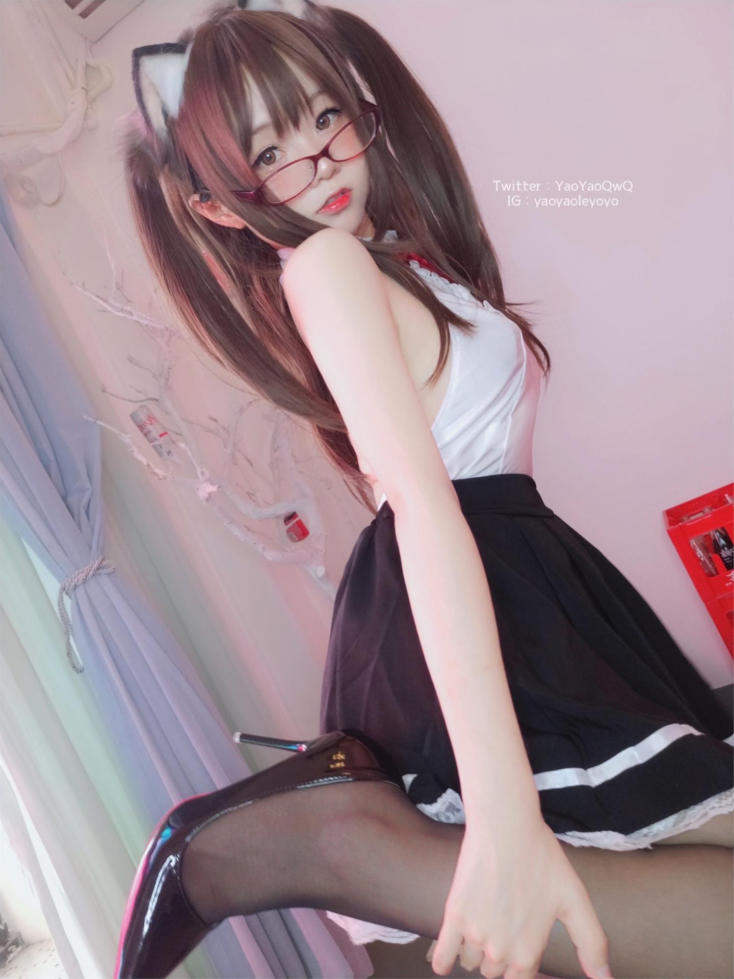 摇摇乐yoyo 黑色紧身衣 [100P-132MB]