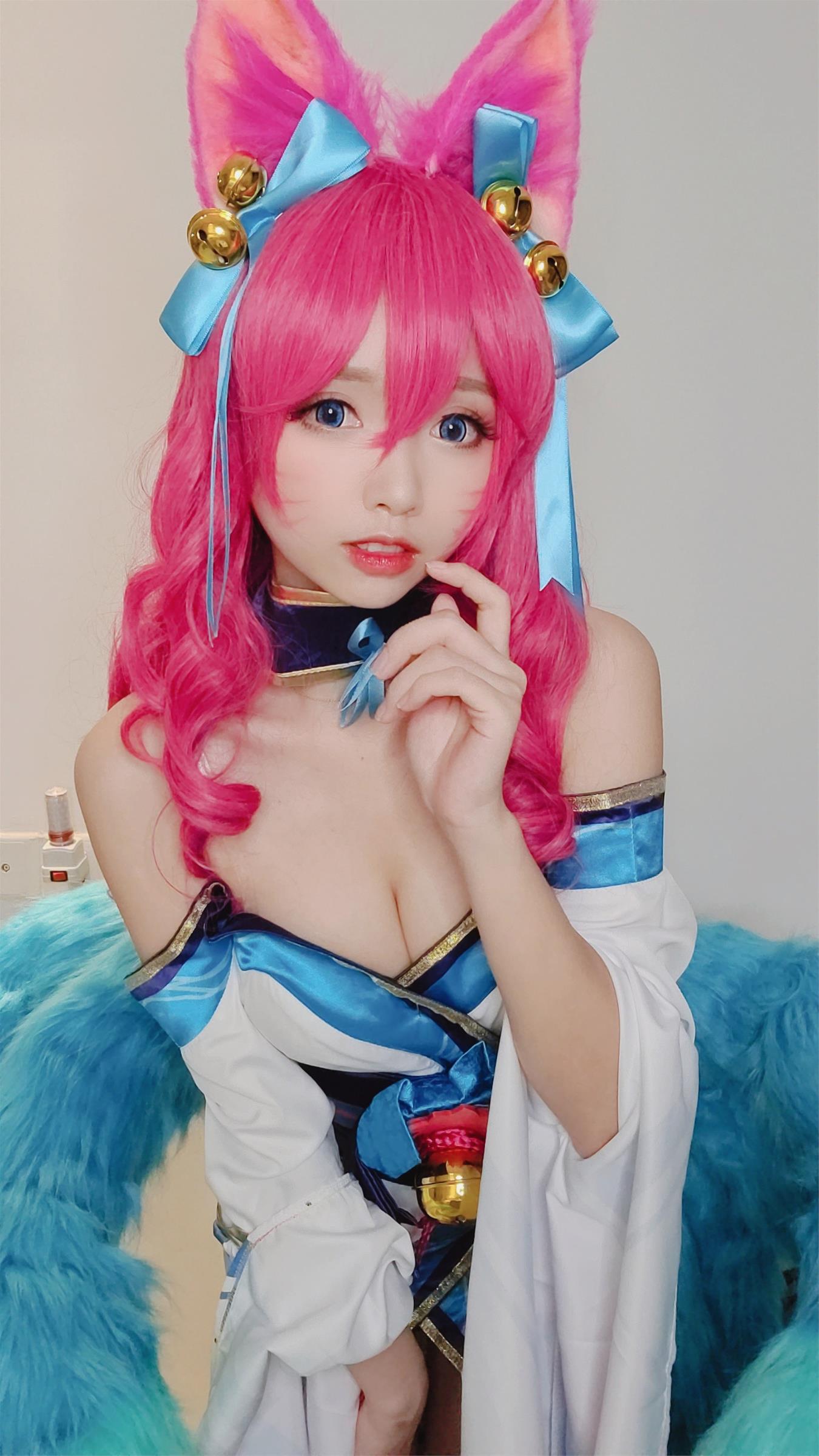 大大卷卷小卷 自拍 [7P-5MB]