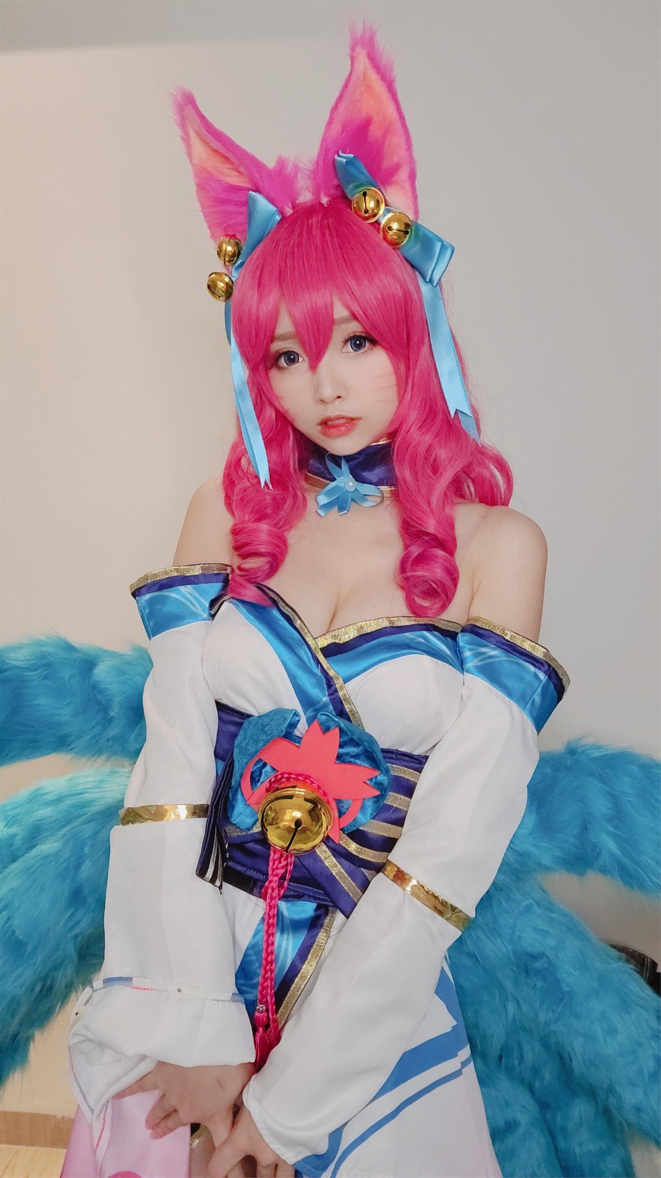 大大卷卷小卷 自拍 [7P-5MB]