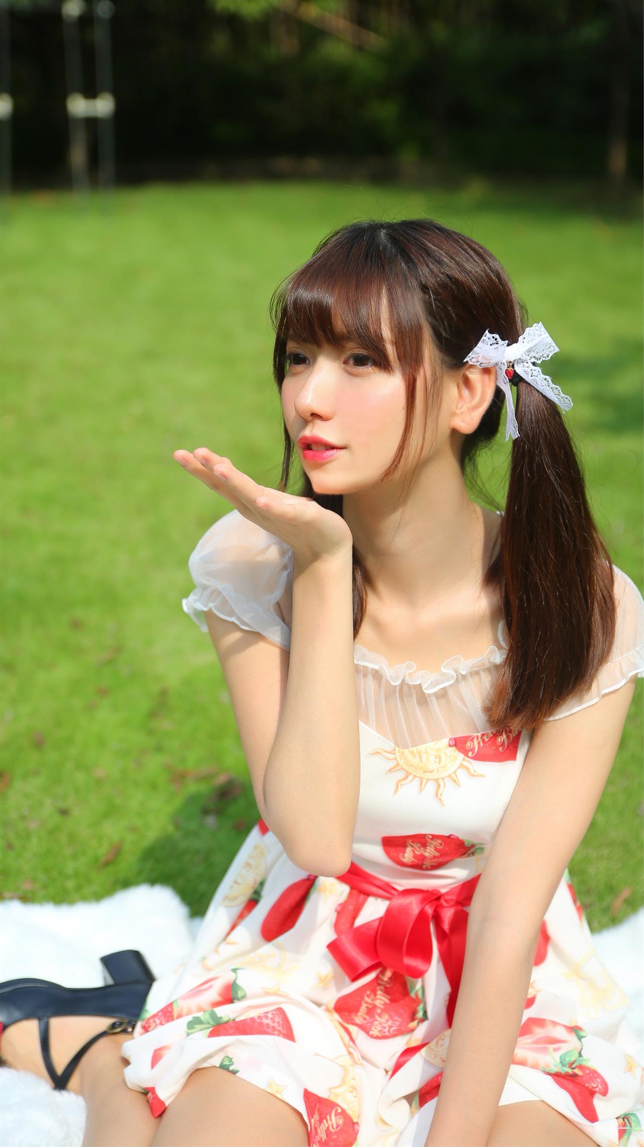 陆卿卿kyokyo 小草莓 [8P-17MB]