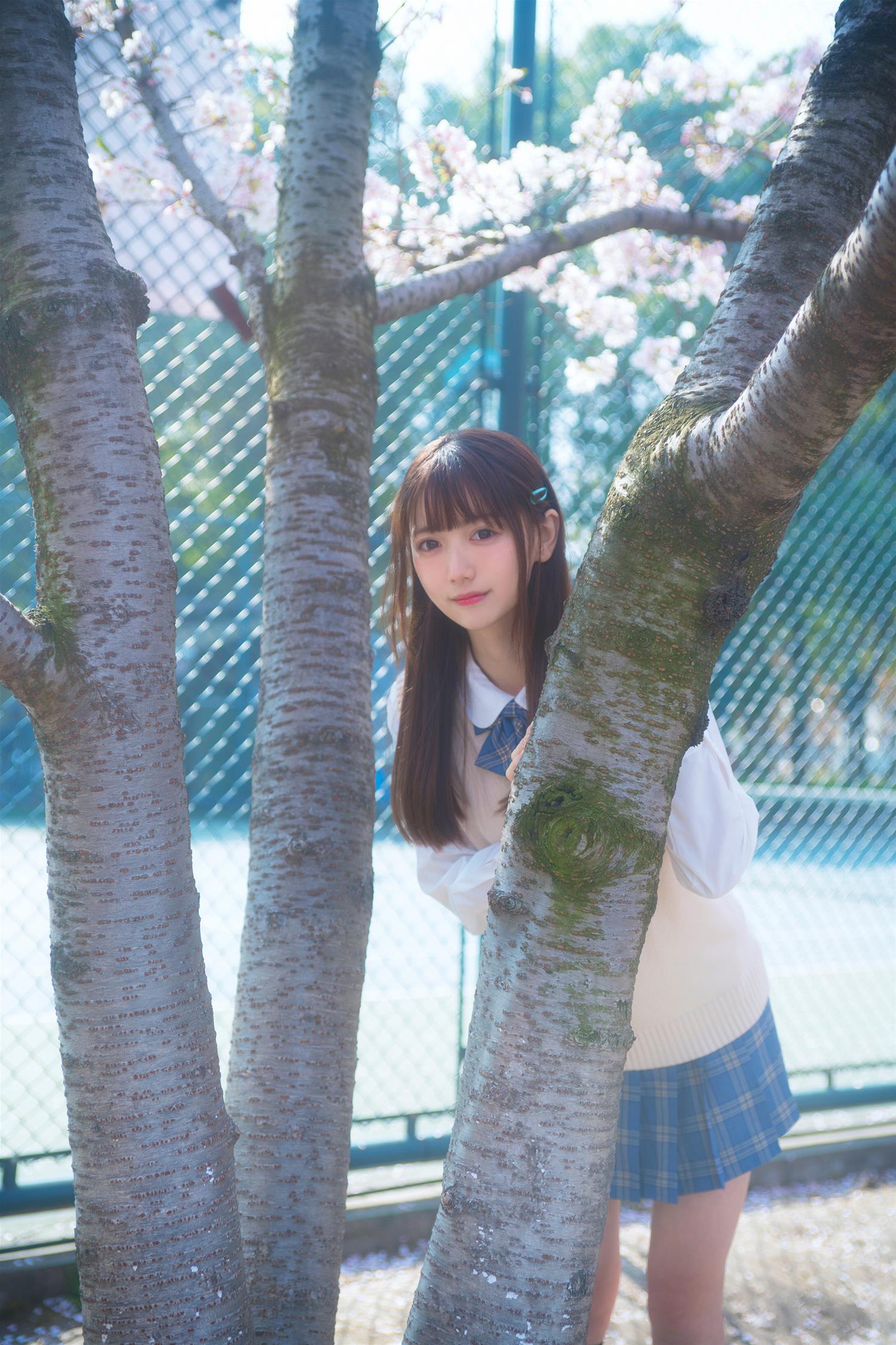 陆卿卿kyokyo 樱花与JK [9P-41MB]