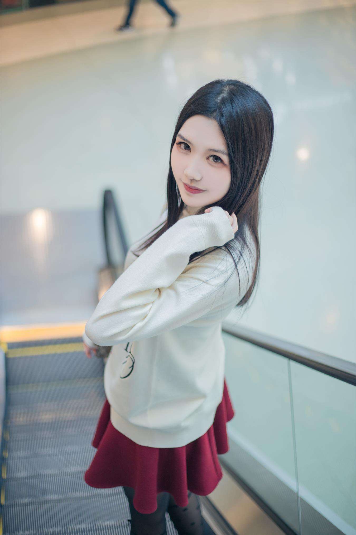 源纱希喵喵喵 清风 银河SOHO日常 [12P-82MB]