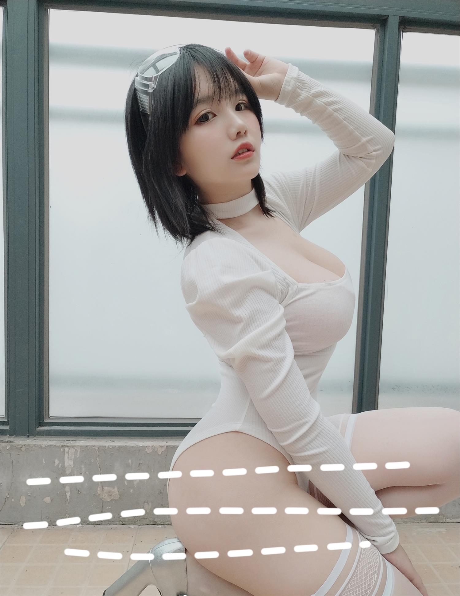 阿半今天很开心 白色肉感 [9P-30MB]