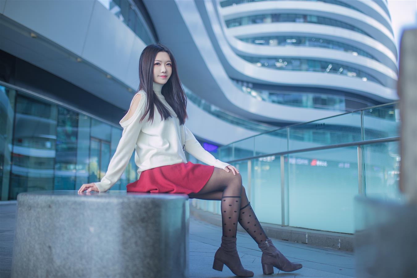 源纱希喵喵喵 清风 银河SOHO日常 [12P-82MB]