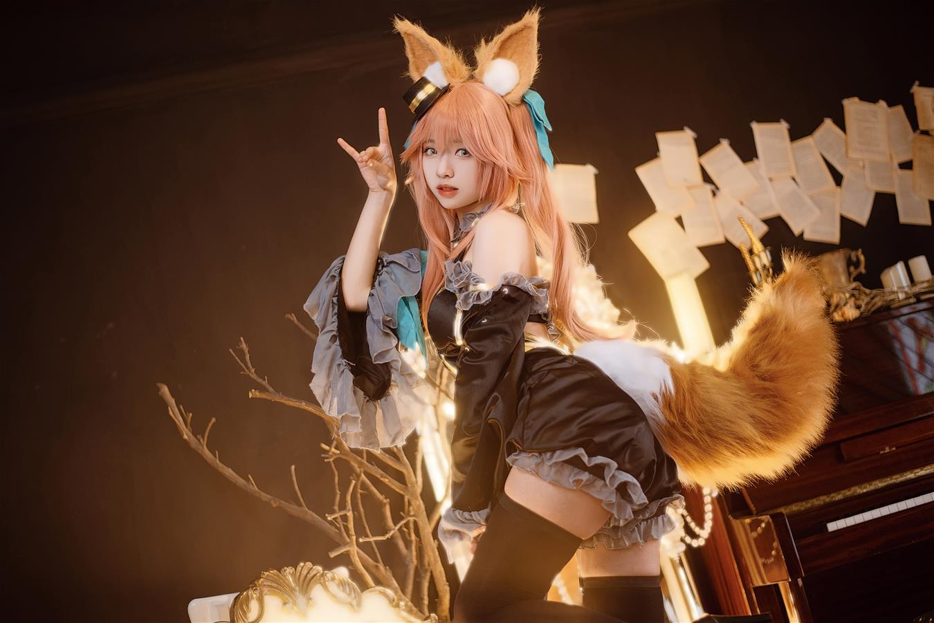 大大卷卷小卷 玉藻前 漆黑の魔术服 [12P-91MB]