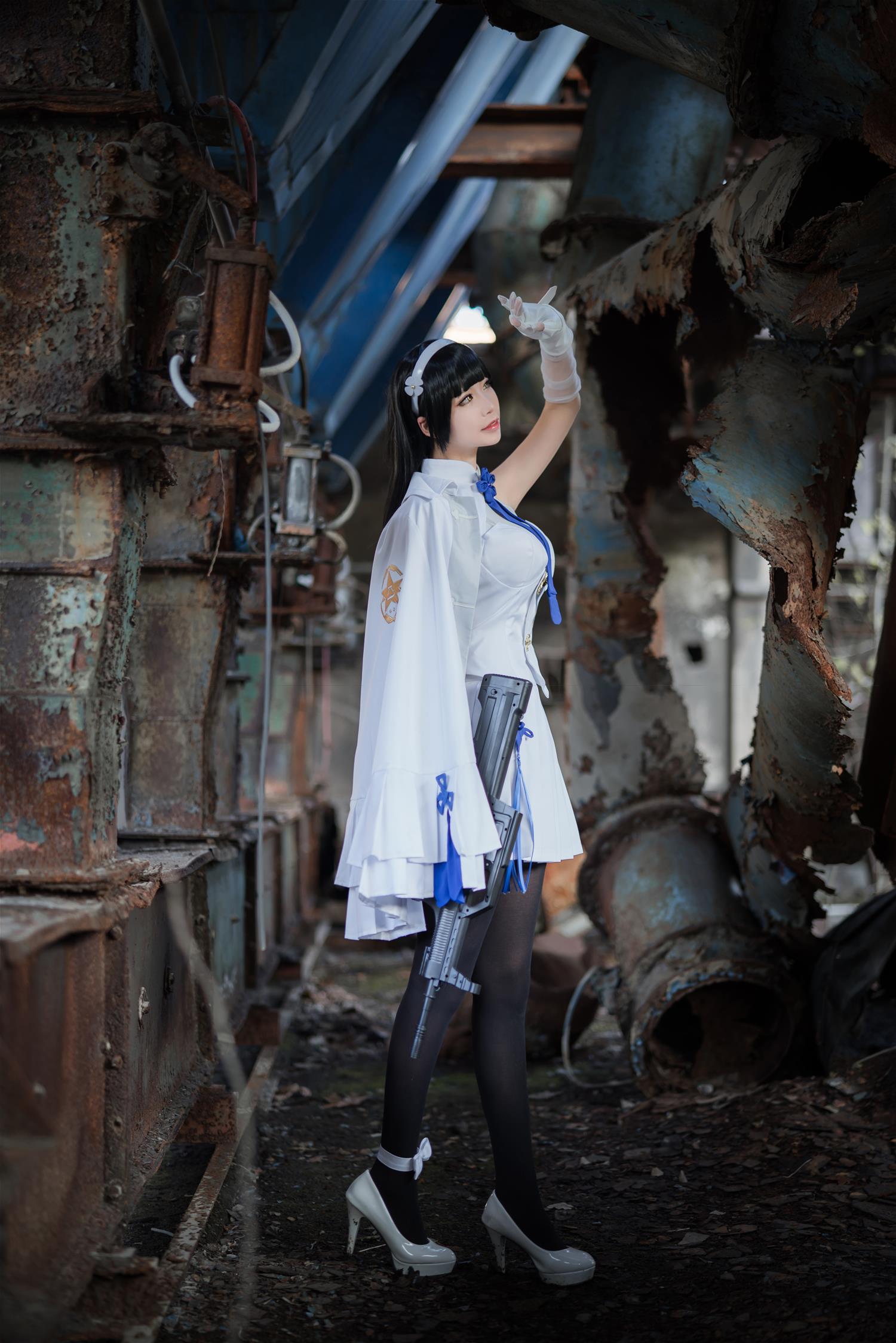 爱老师_PhD 玉玲珑 95式 [9P-76MB]