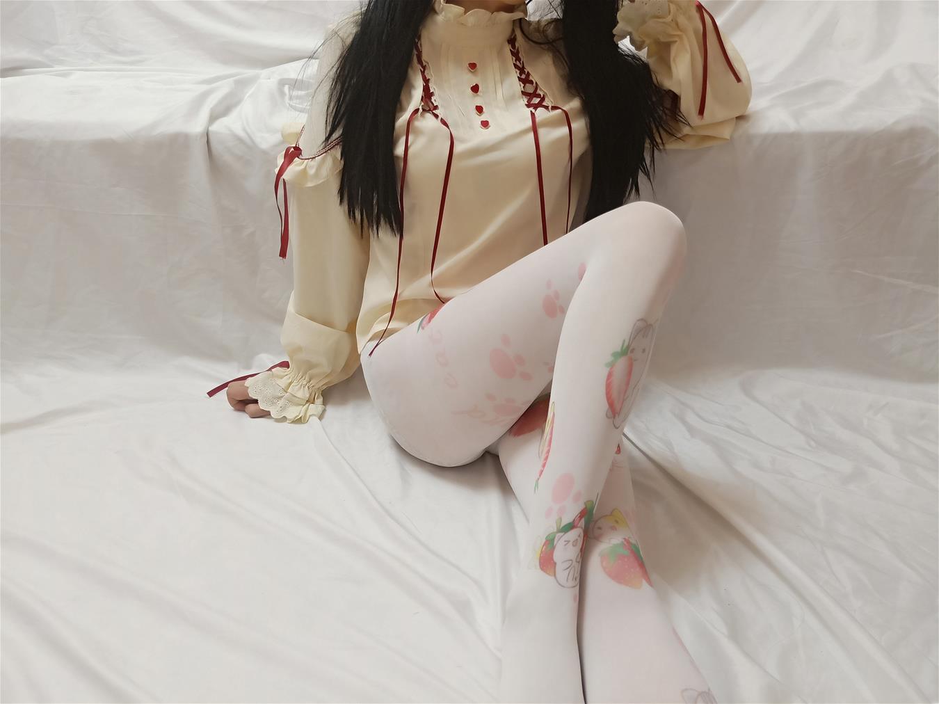 想要个公主抱 可爱袜子 [20P1V-139MB]