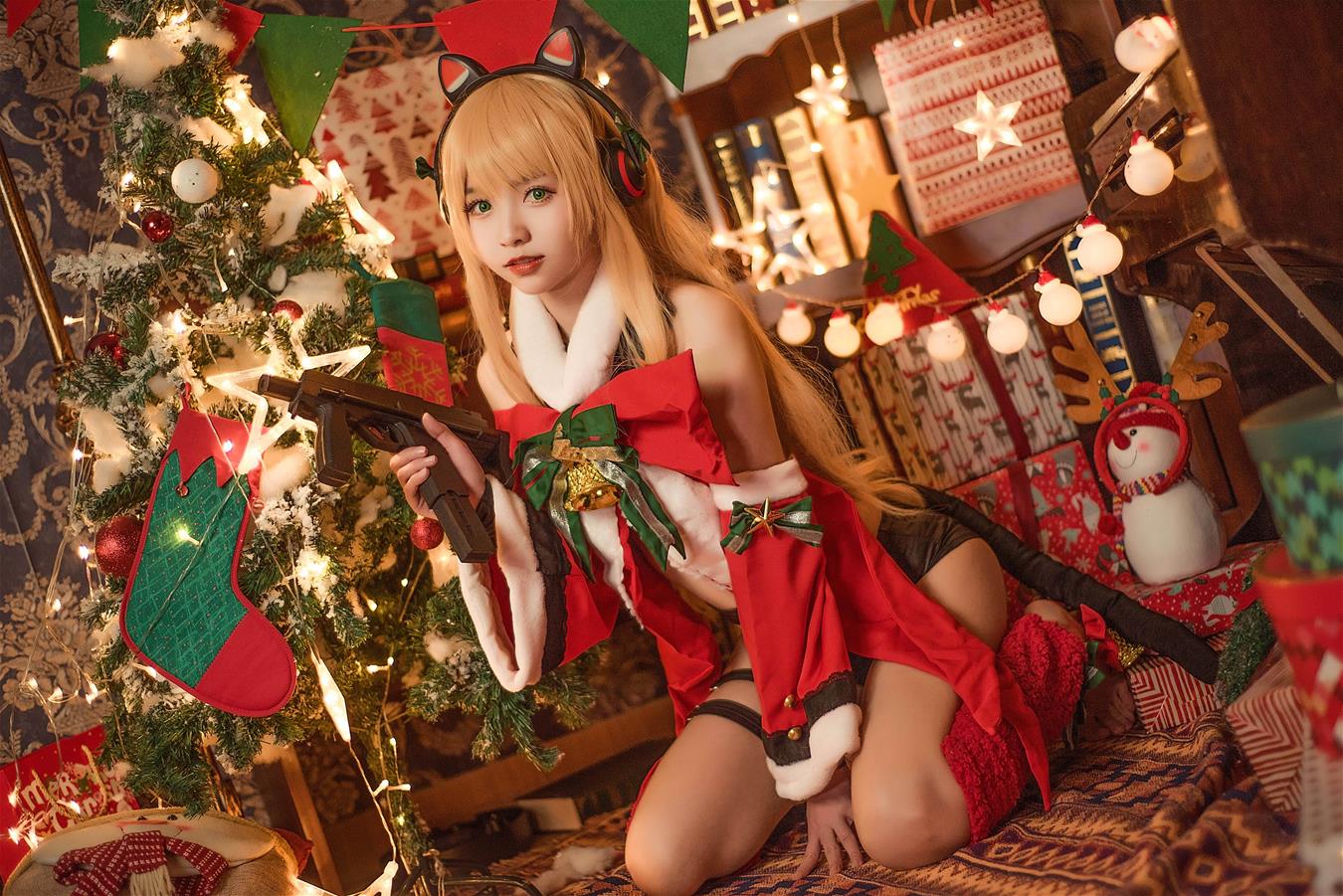 大大卷卷小卷 圣诞 [11P-121MB]