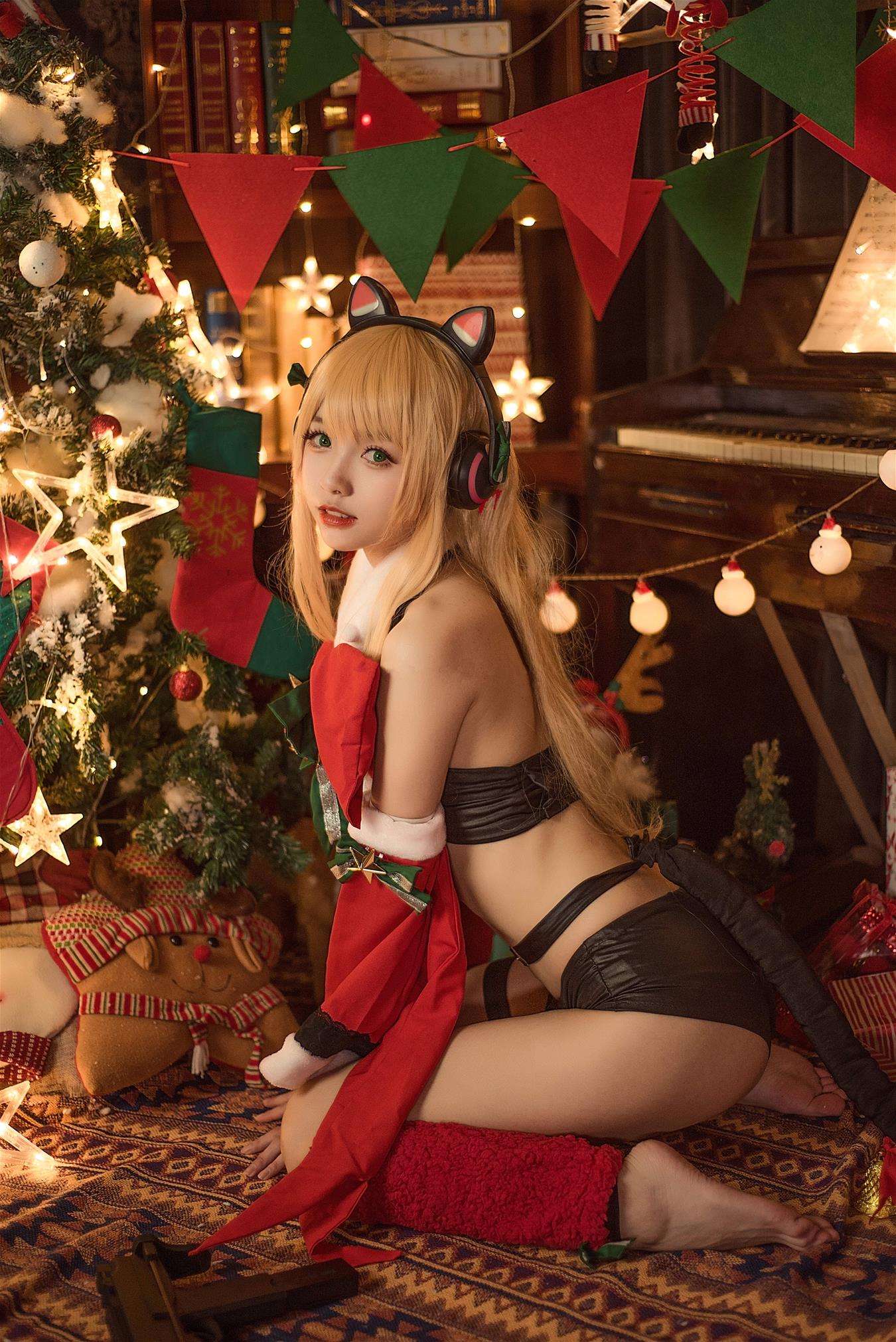 大大卷卷小卷 圣诞 [11P-121MB]