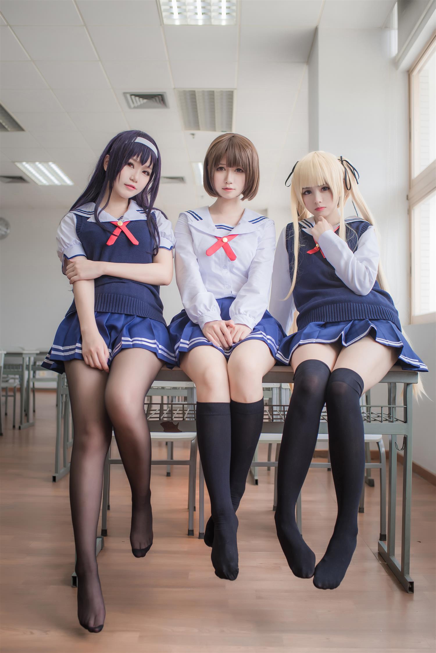 白金 校服 [29P-187MB]