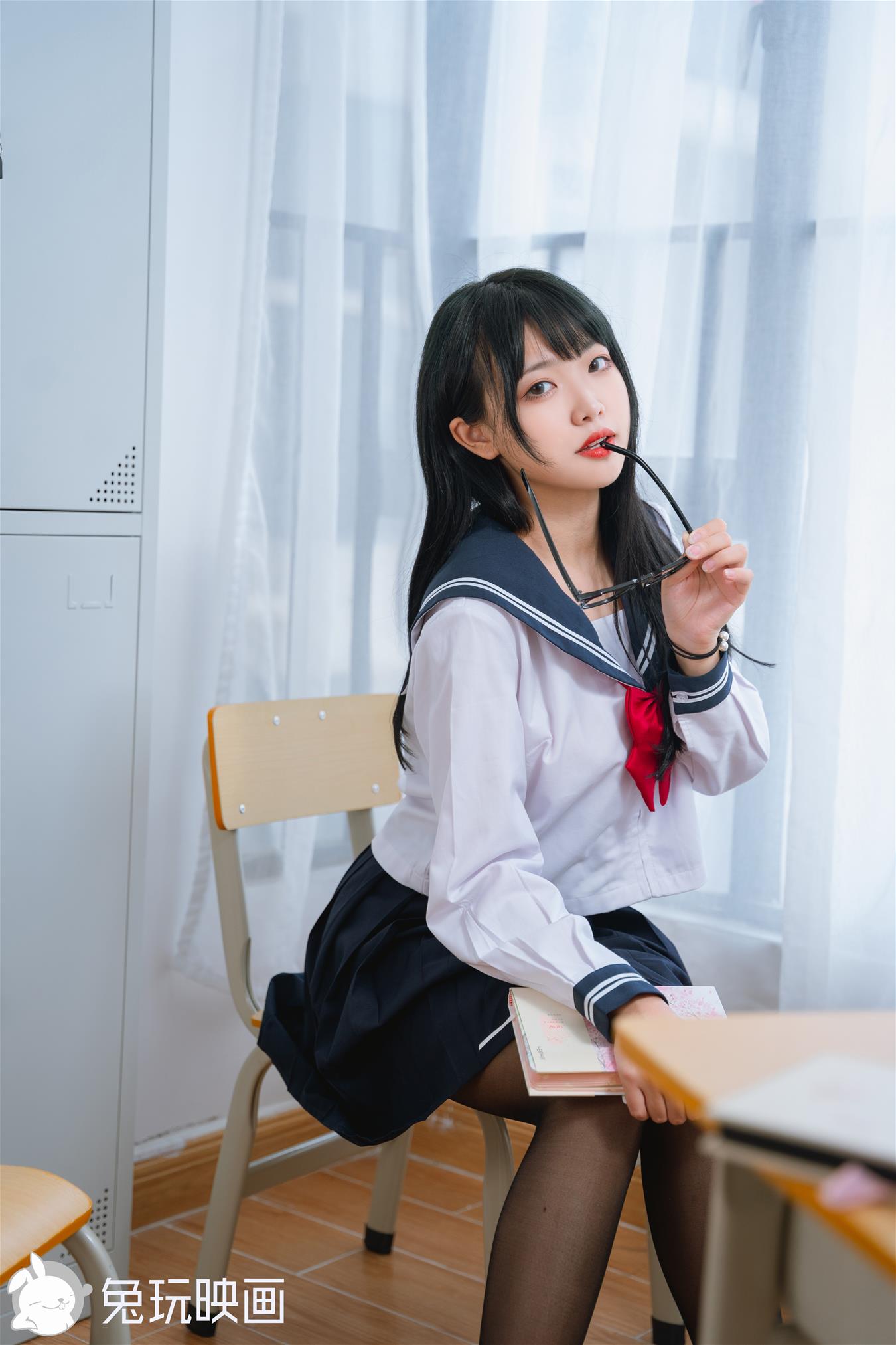 lovely呆玄 课后教室 [42P-492MB]