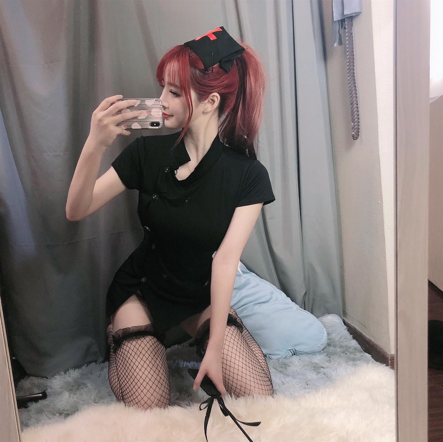 叉子宝宝 自拍系列02 [53P-83MB]