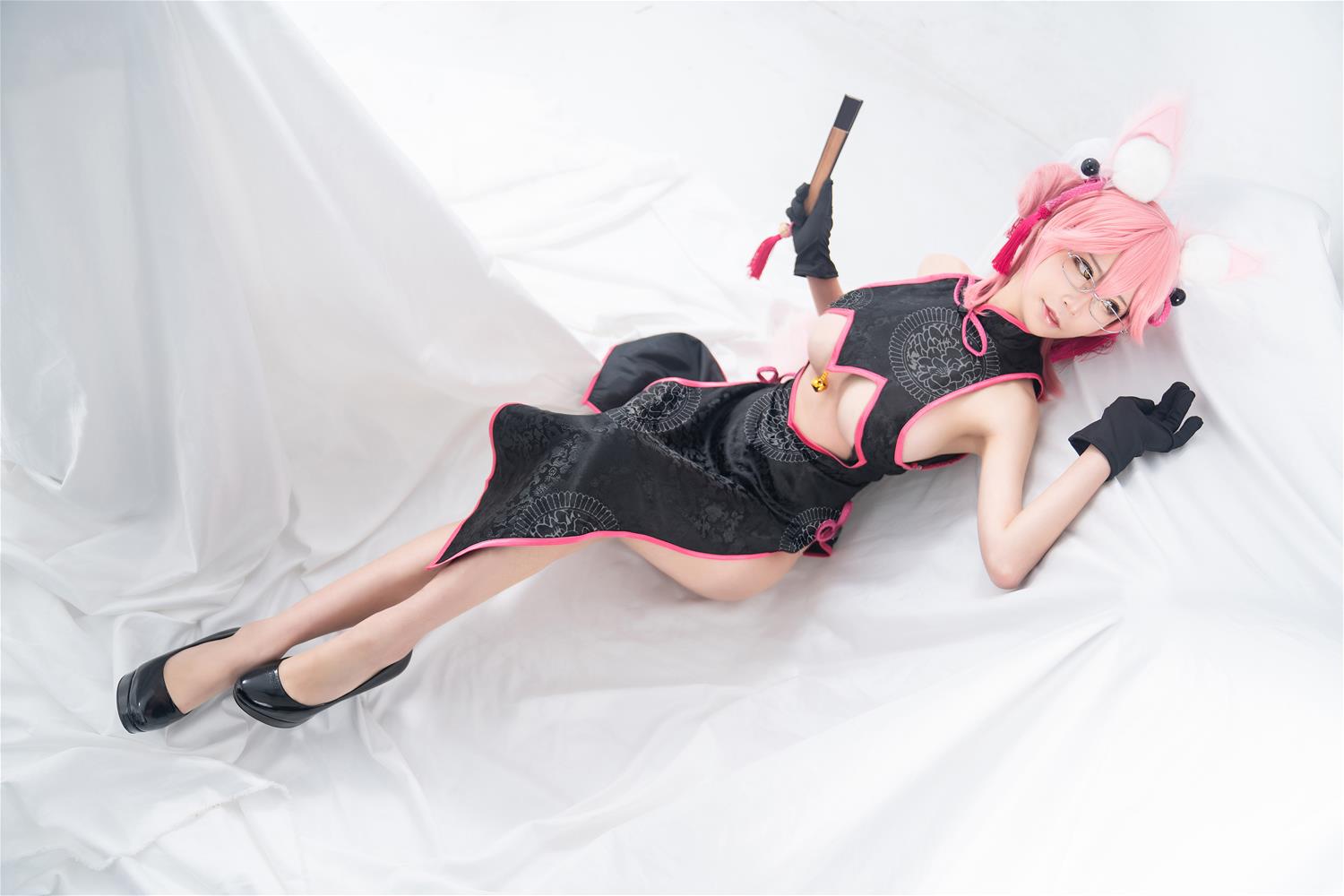 爱老师_PhD 玉藻前 旗袍 [14P-47MB]