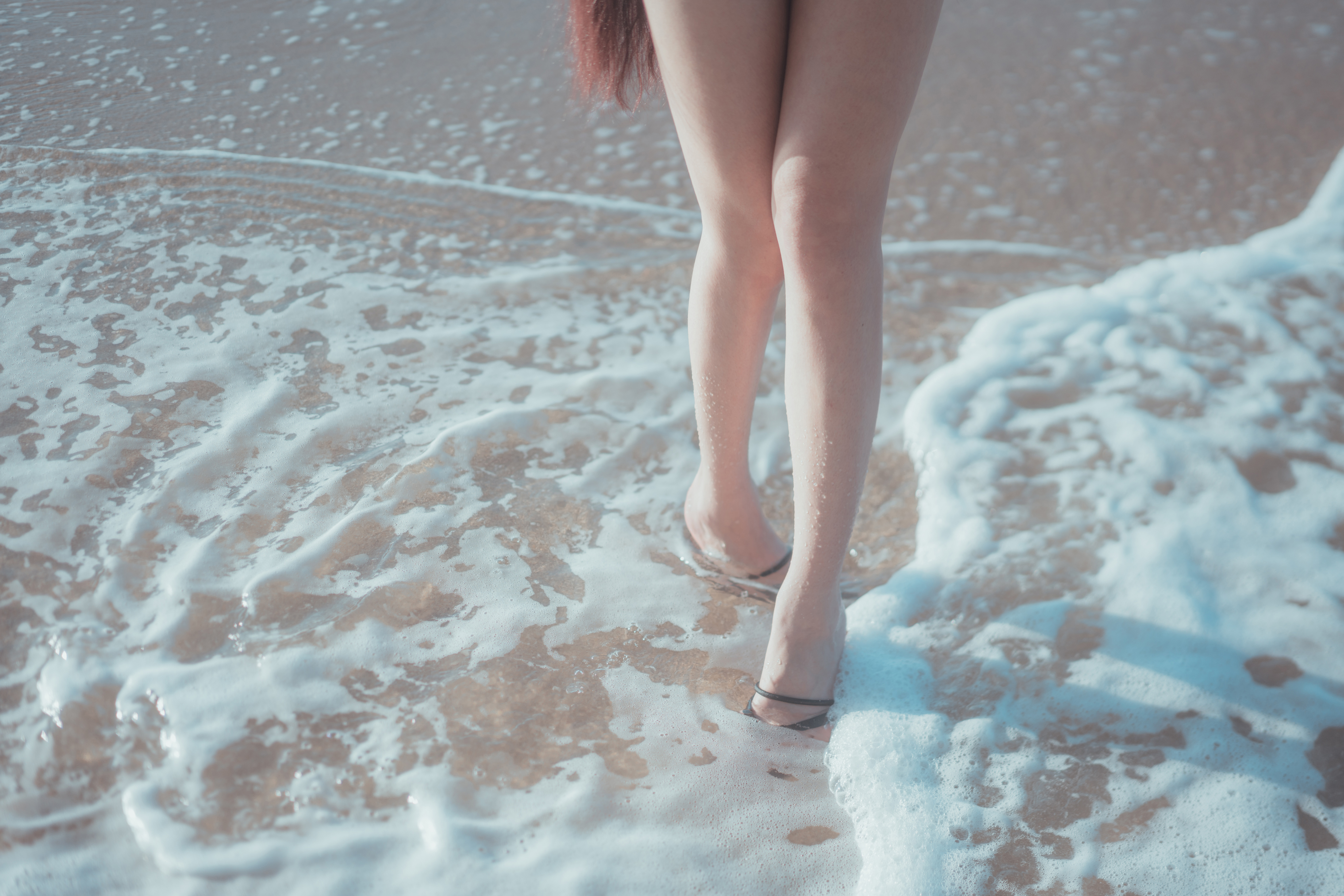 爱老师_PhD 紫式部 eno泳装 [12P-74MB]