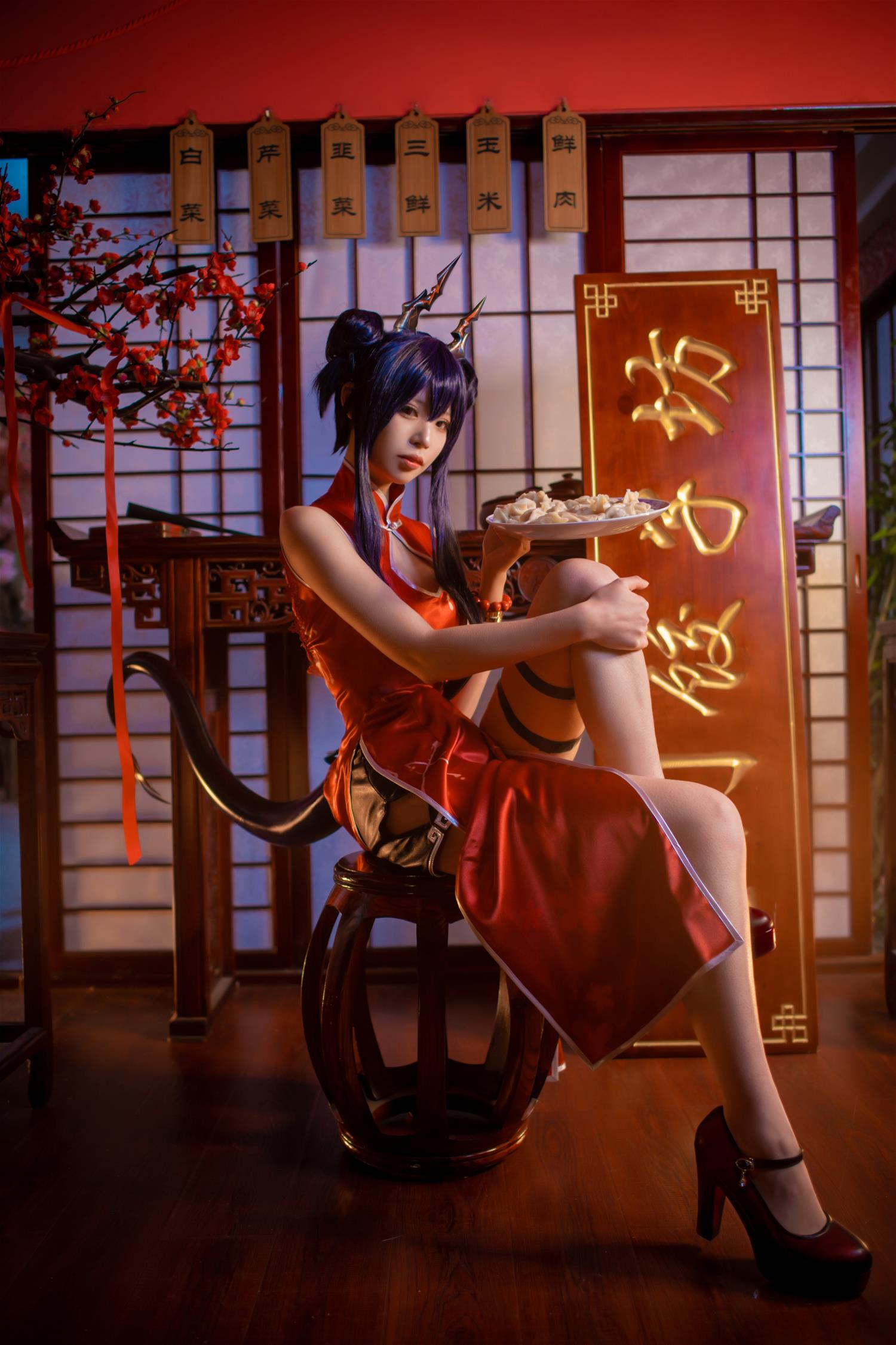 爱老师_PhD 明日方舟 岁红霞 陈cos [13P-120MB]