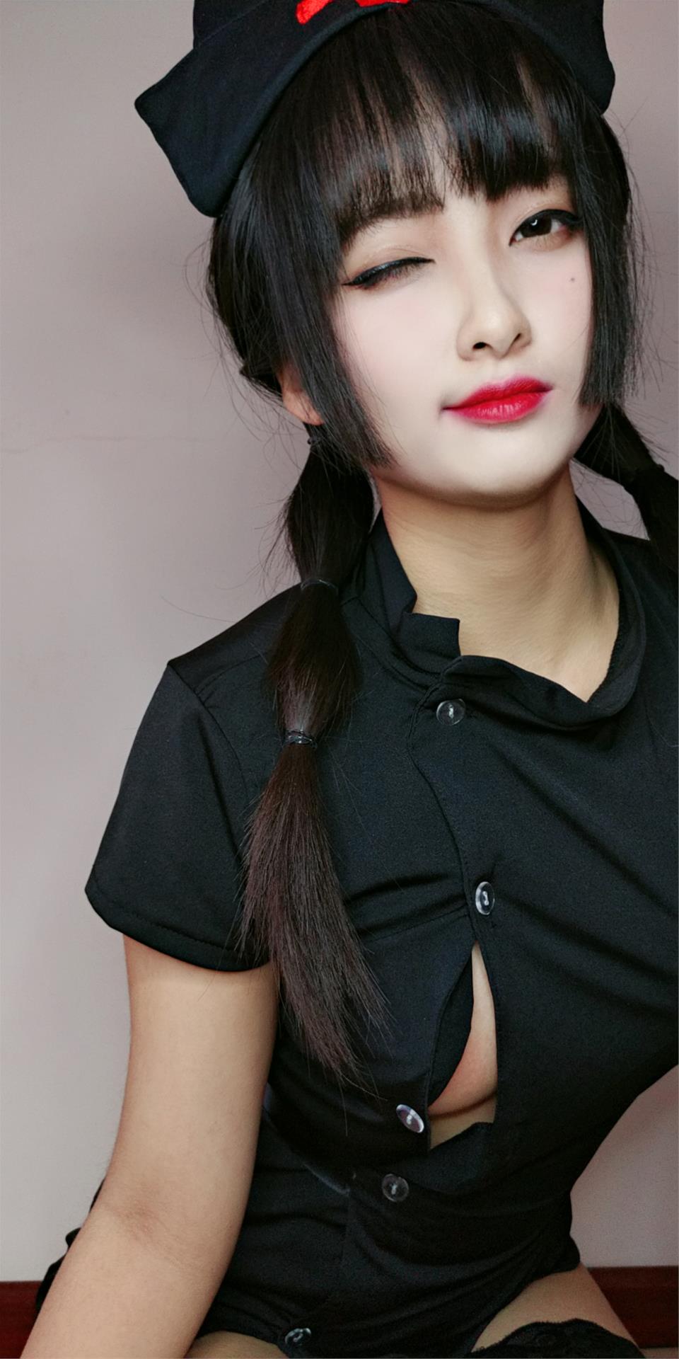 洛璃 LoLiSAMA 情人节小护士 [90P8V-187MB]