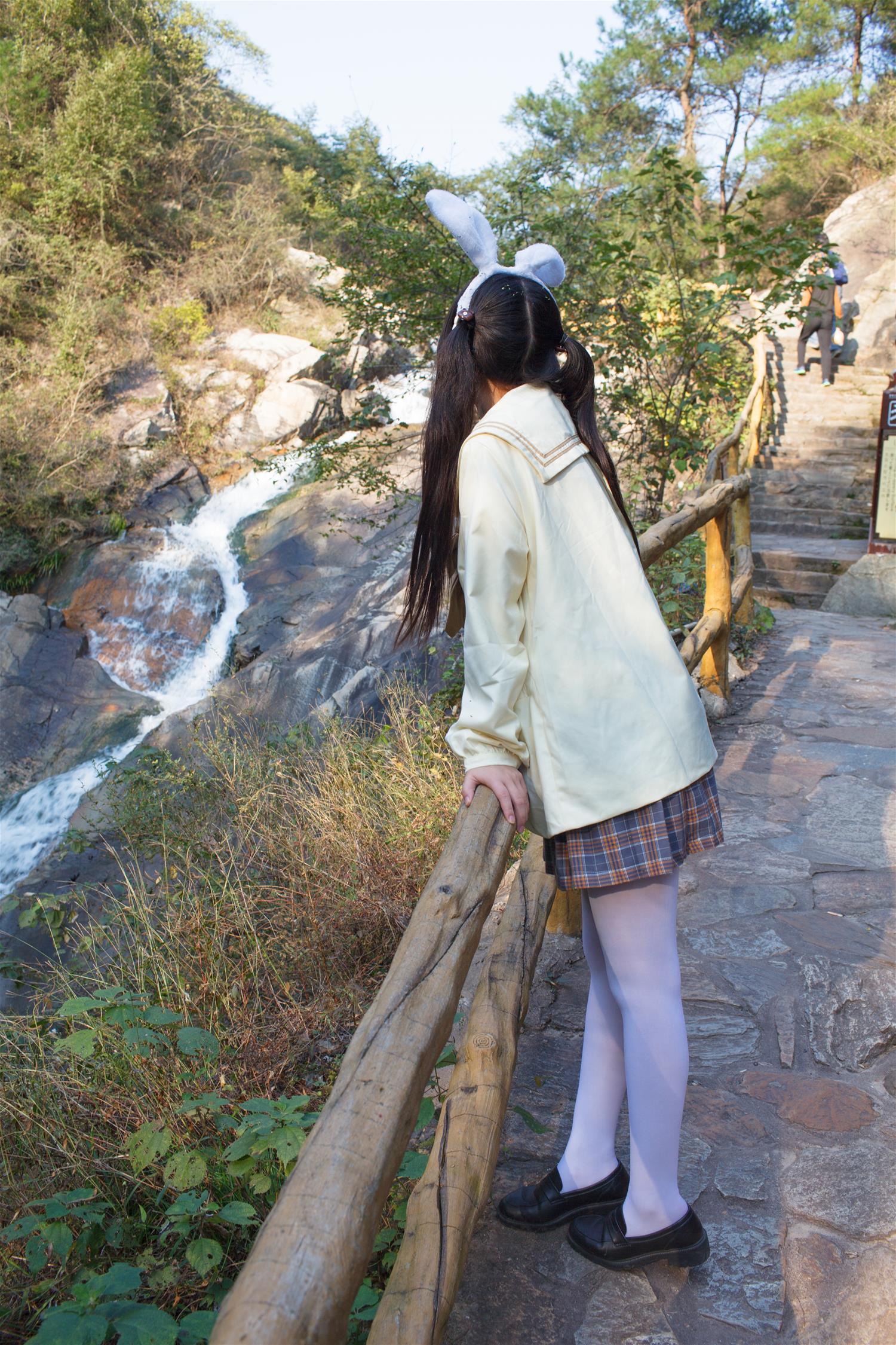 少女秩序 EXVOL.02 野外的萝莉白丝 [80P-843MB]