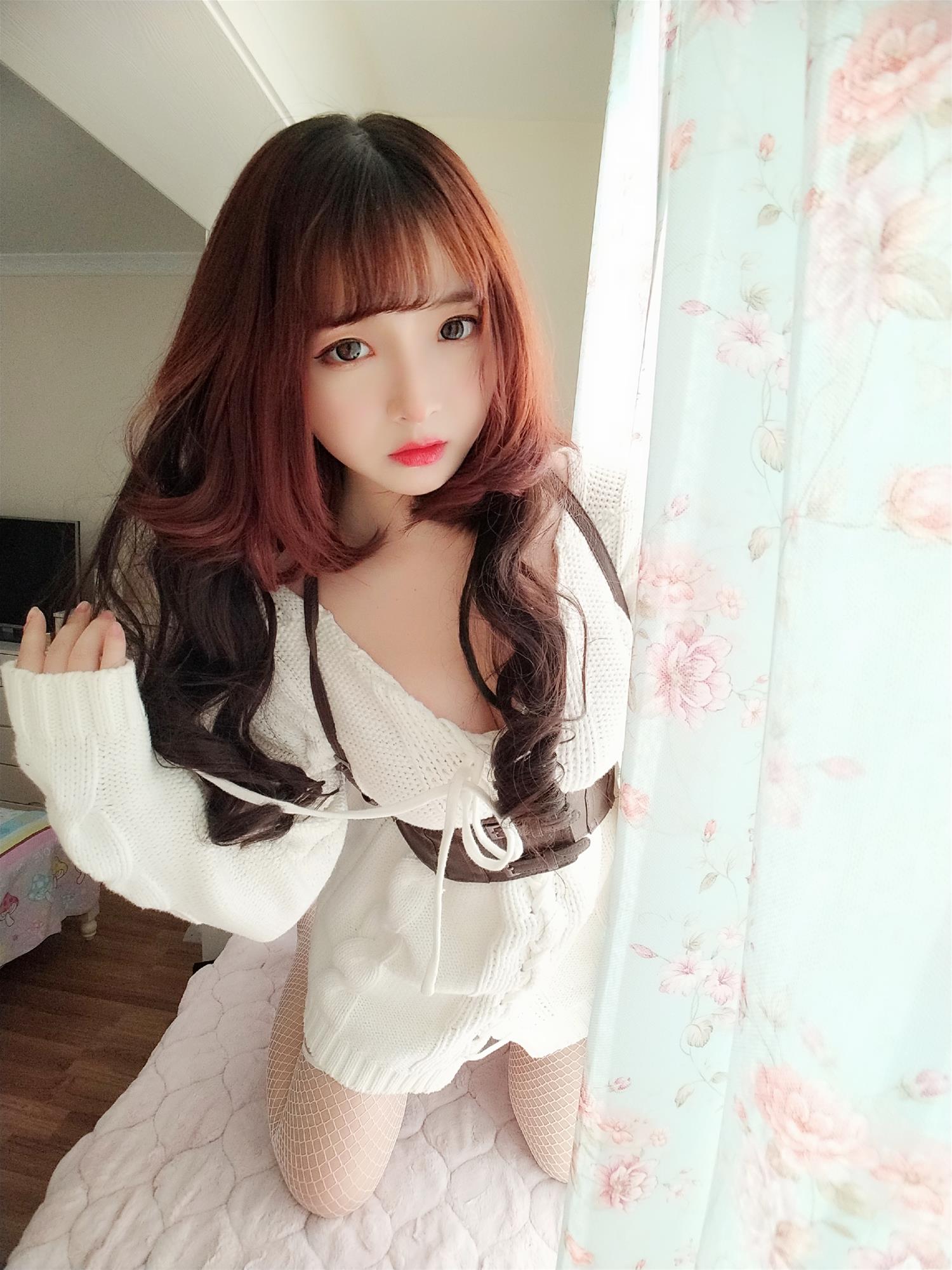 古川 白网袜 [41P-143MB]