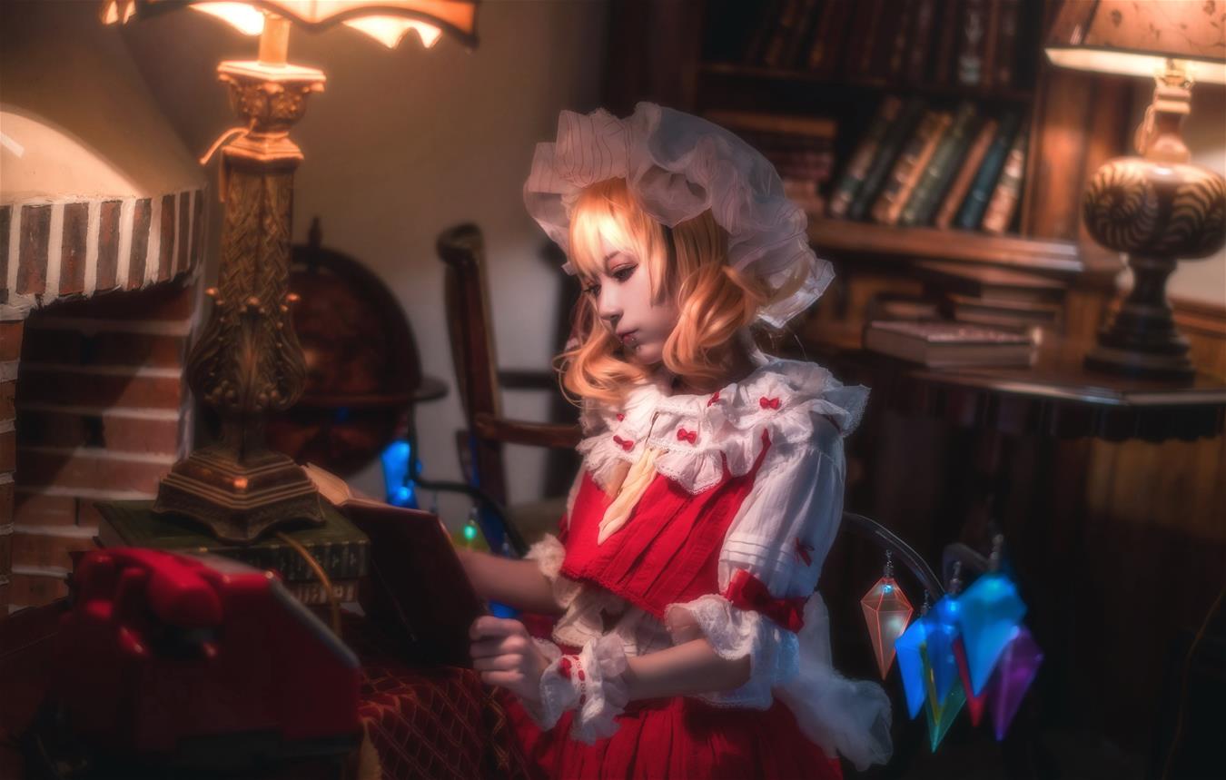 阿包也是兔娘 芙兰朵露 [14P-299MB]