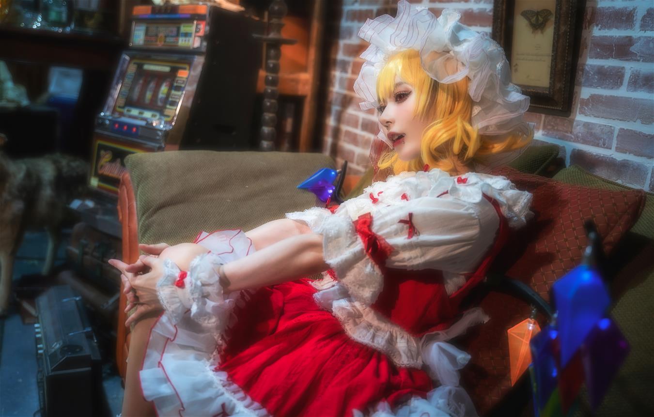 阿包也是兔娘 芙兰朵露 [14P-299MB]