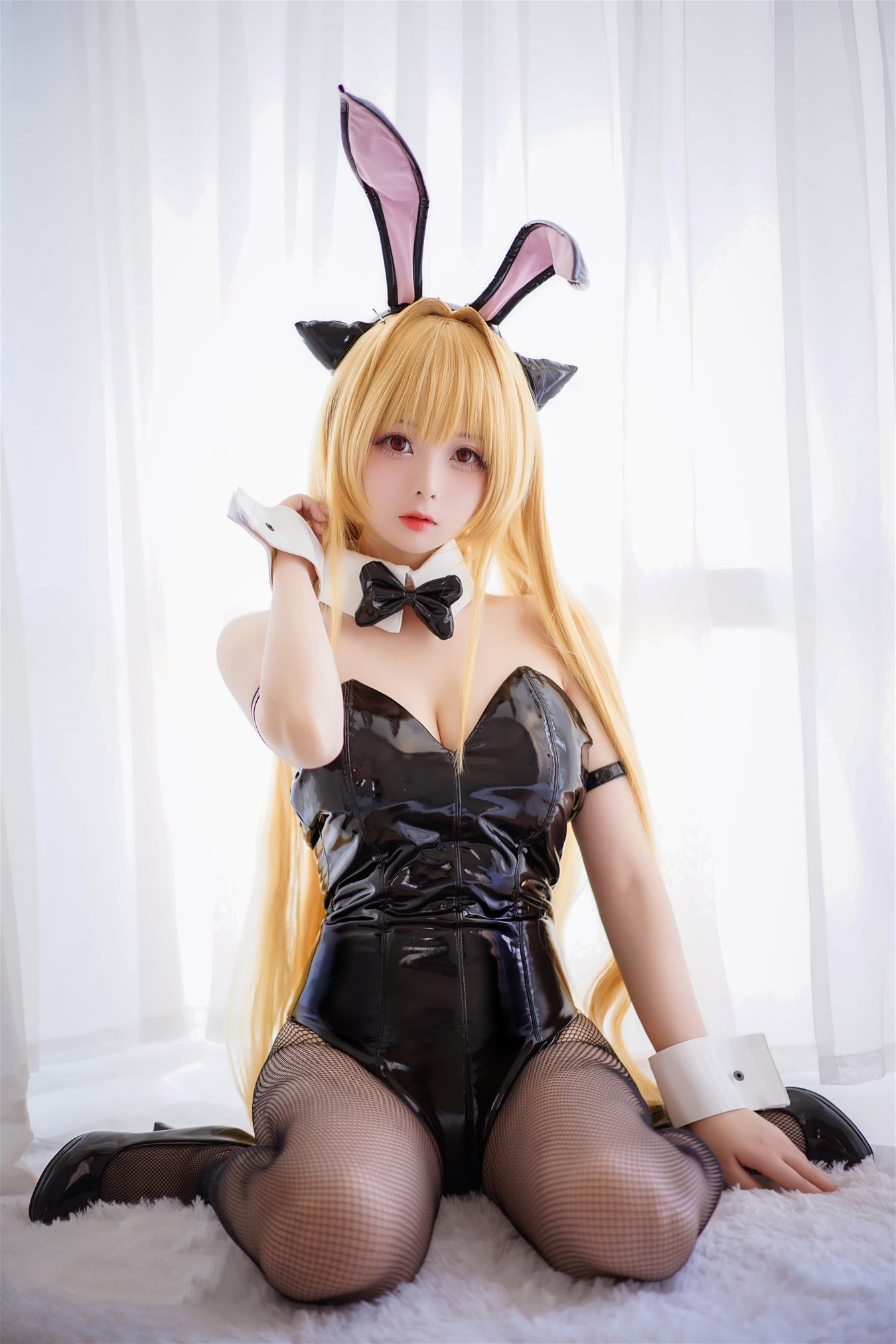 嶋葵 VOL.004 网袜兔女郎 [40P-374MB]